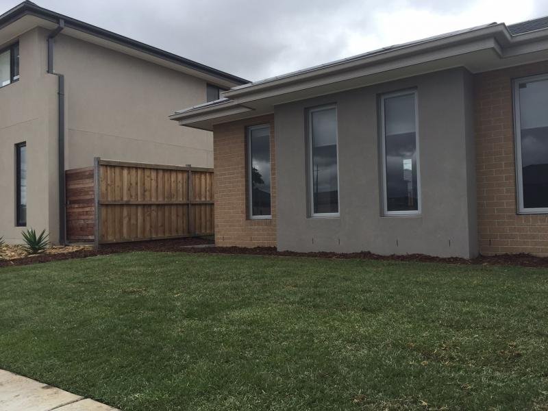 Listing image for 2 Daybreak Avenue, ARMSTRONG CREEK  VIC  3217