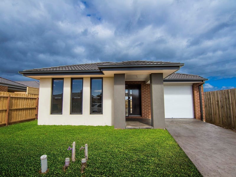 Listing image for 11 Trinity Way, ARMSTRONG CREEK  VIC  3217