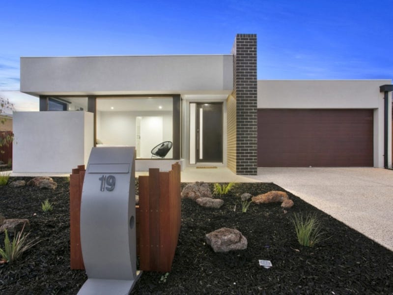 Listing image for 19 Beard Street, ARMSTRONG CREEK  VIC  3217