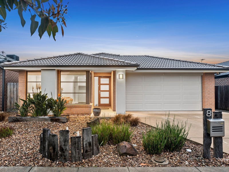 Listing image for 8 Kingscliff Avenue, ARMSTRONG CREEK  VIC  3217