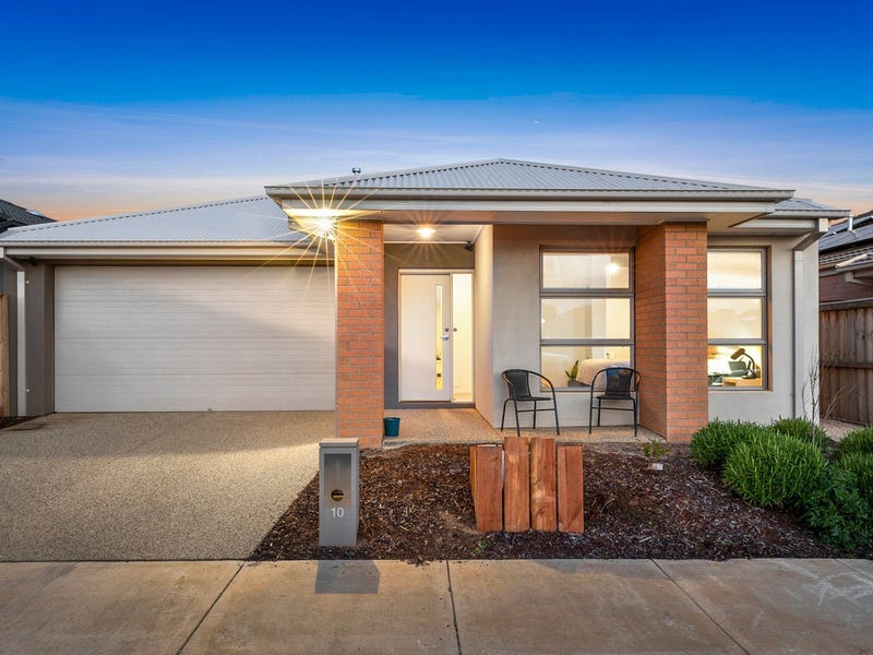 Listing image for 10 Honeyeater Way, MOUNT DUNEED  VIC  3217