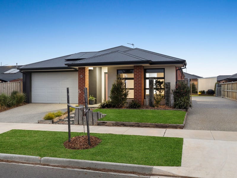 Listing image for 5 Beeston Avenue, CHARLEMONT  VIC  3217