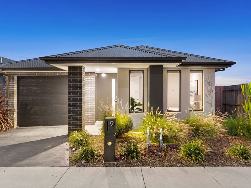 Listing image for 9 Aaron Street, ARMSTRONG CREEK  VIC  3217