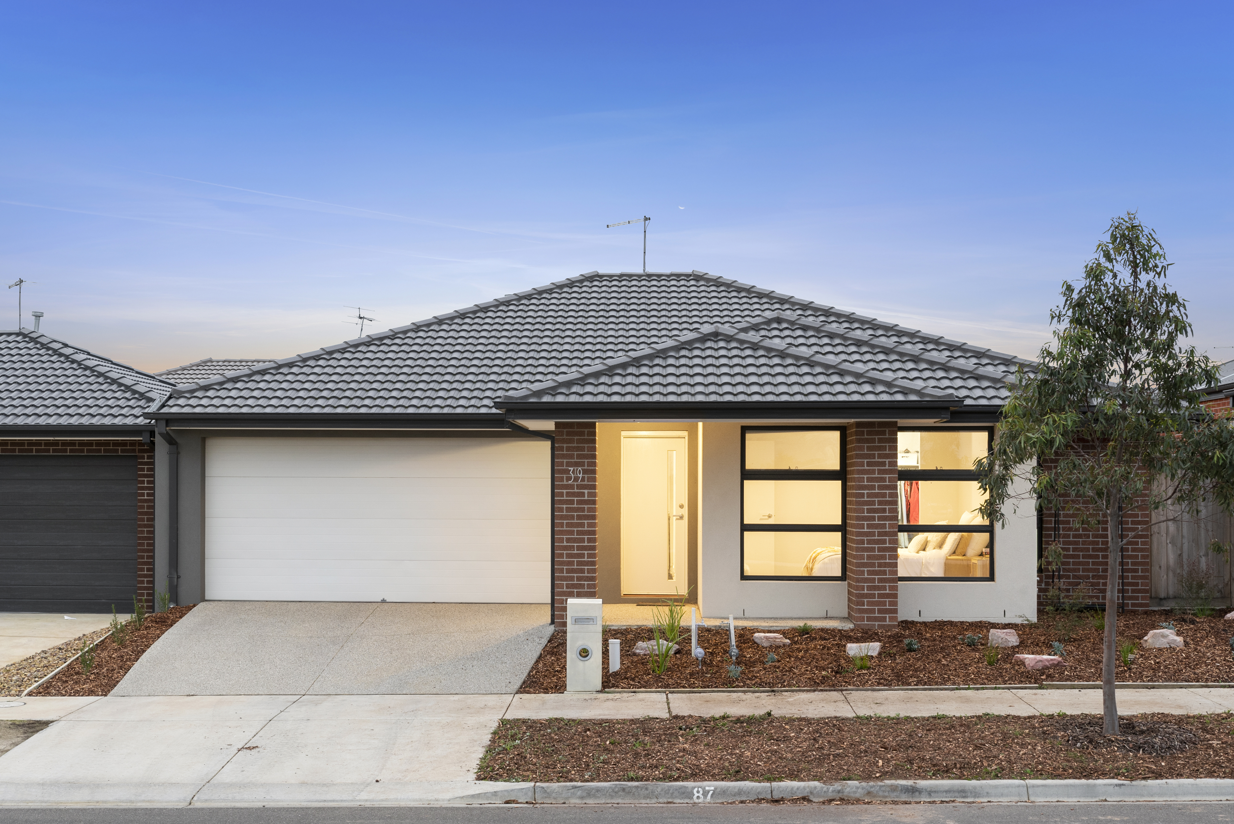 Listing image for 39 Connect Way, MOUNT DUNEED  VIC  3217