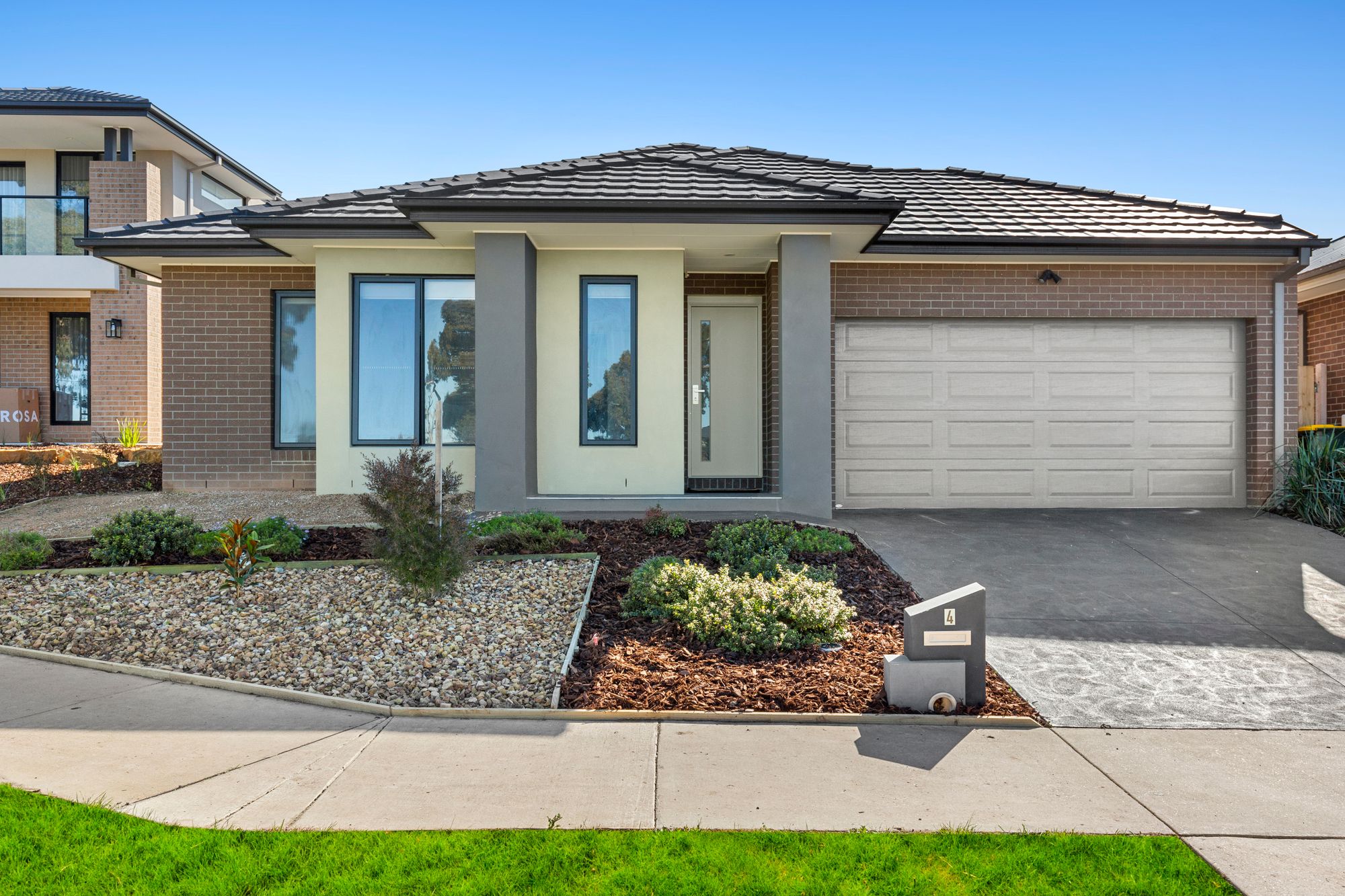 Listing image for 4 Trundle Drive, ARMSTRONG CREEK  VIC  3217