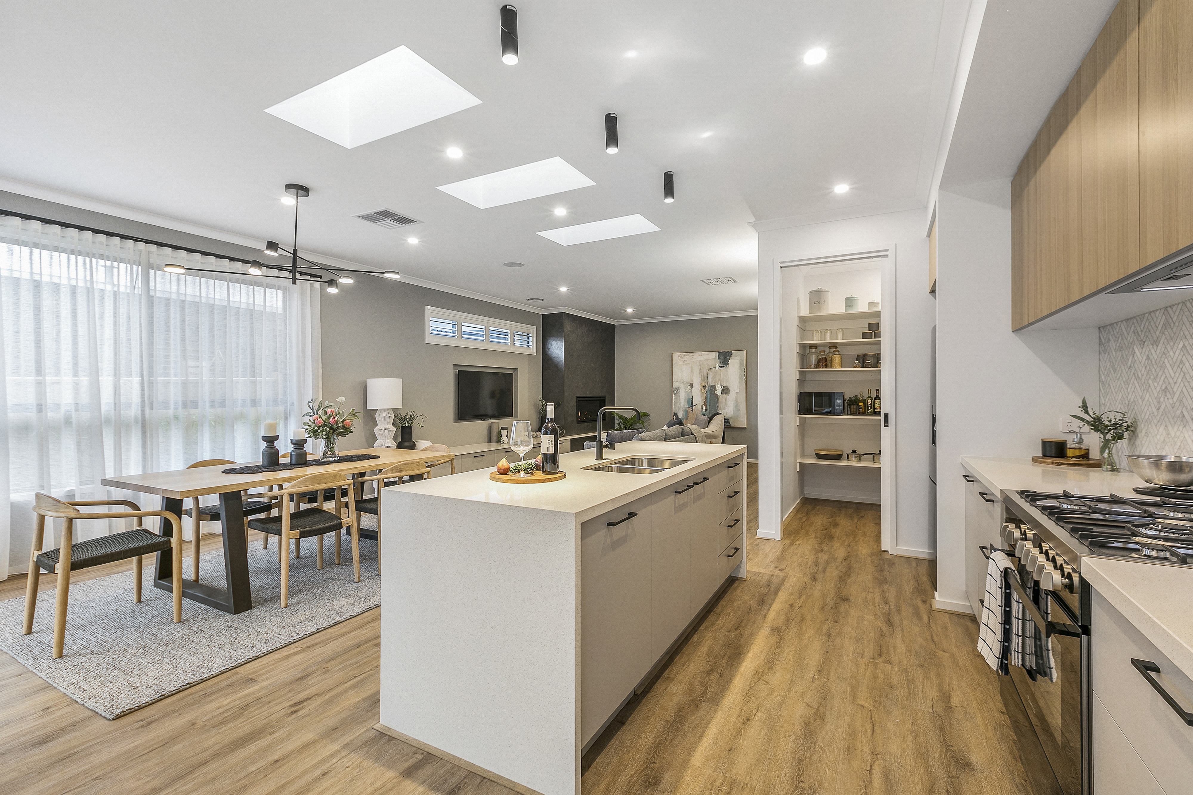 22 Buchanan Boulevard