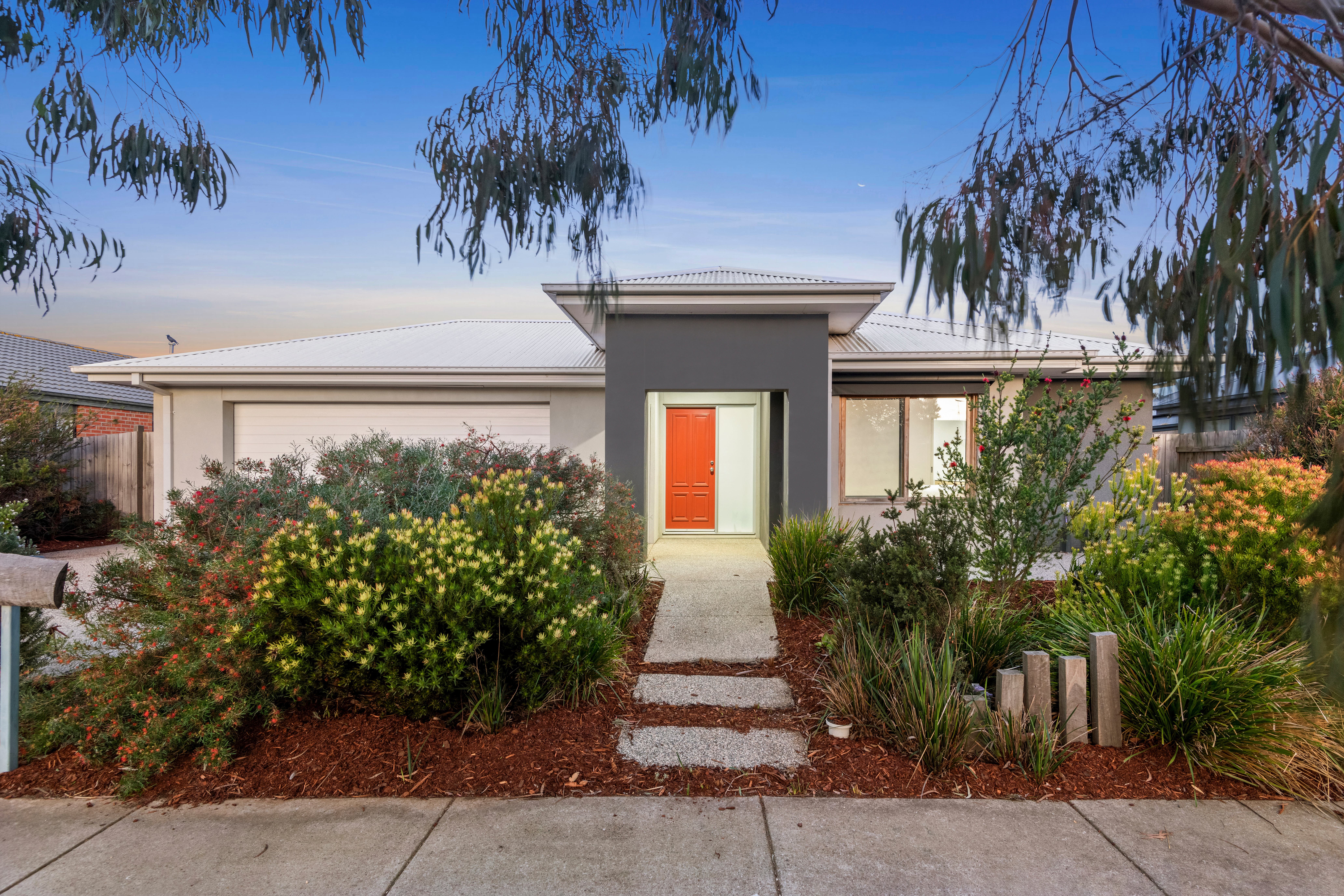 Listing image for 11 Bridgewater Circuit, ARMSTRONG CREEK  VIC  3217