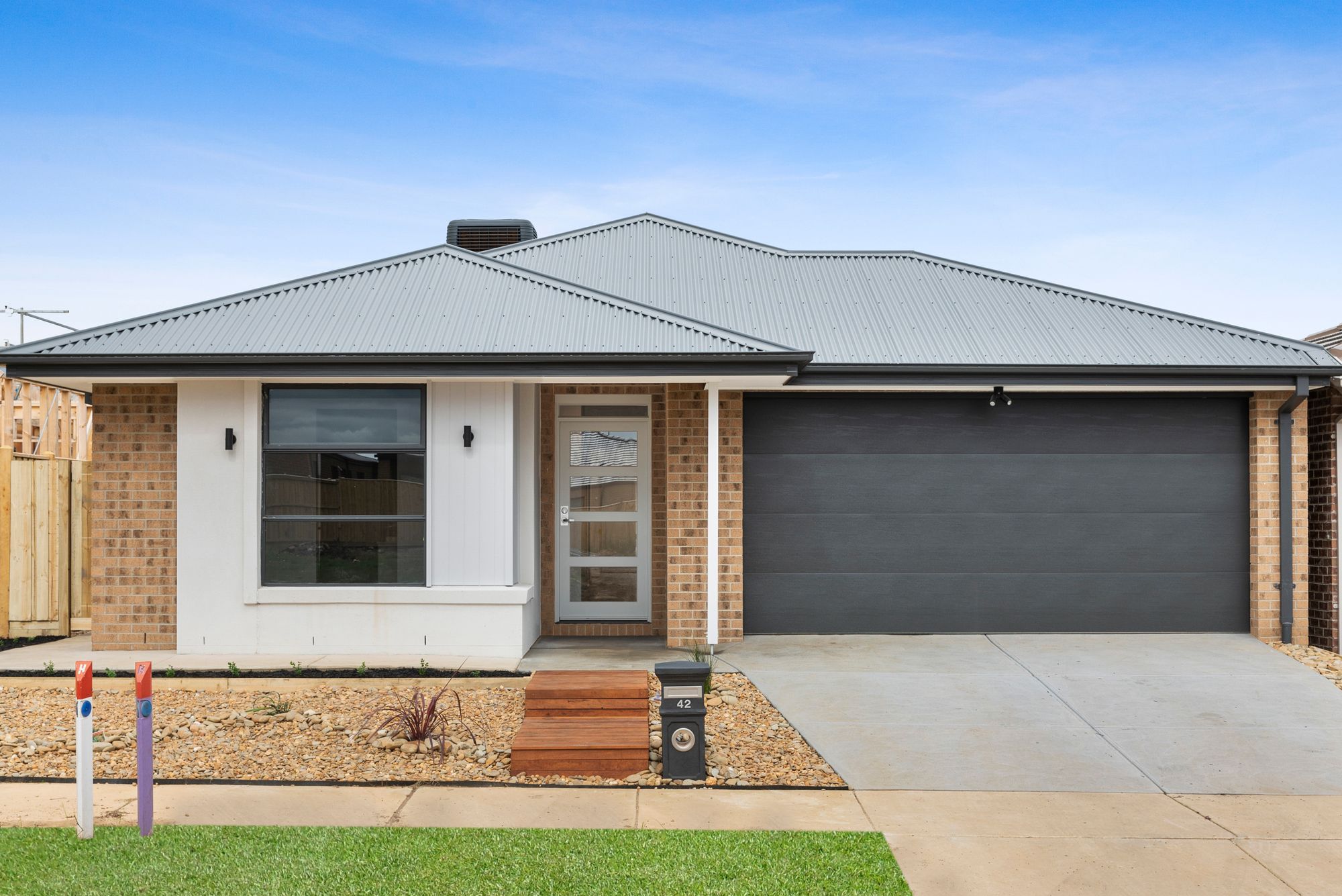 42 Silver Wattle Road