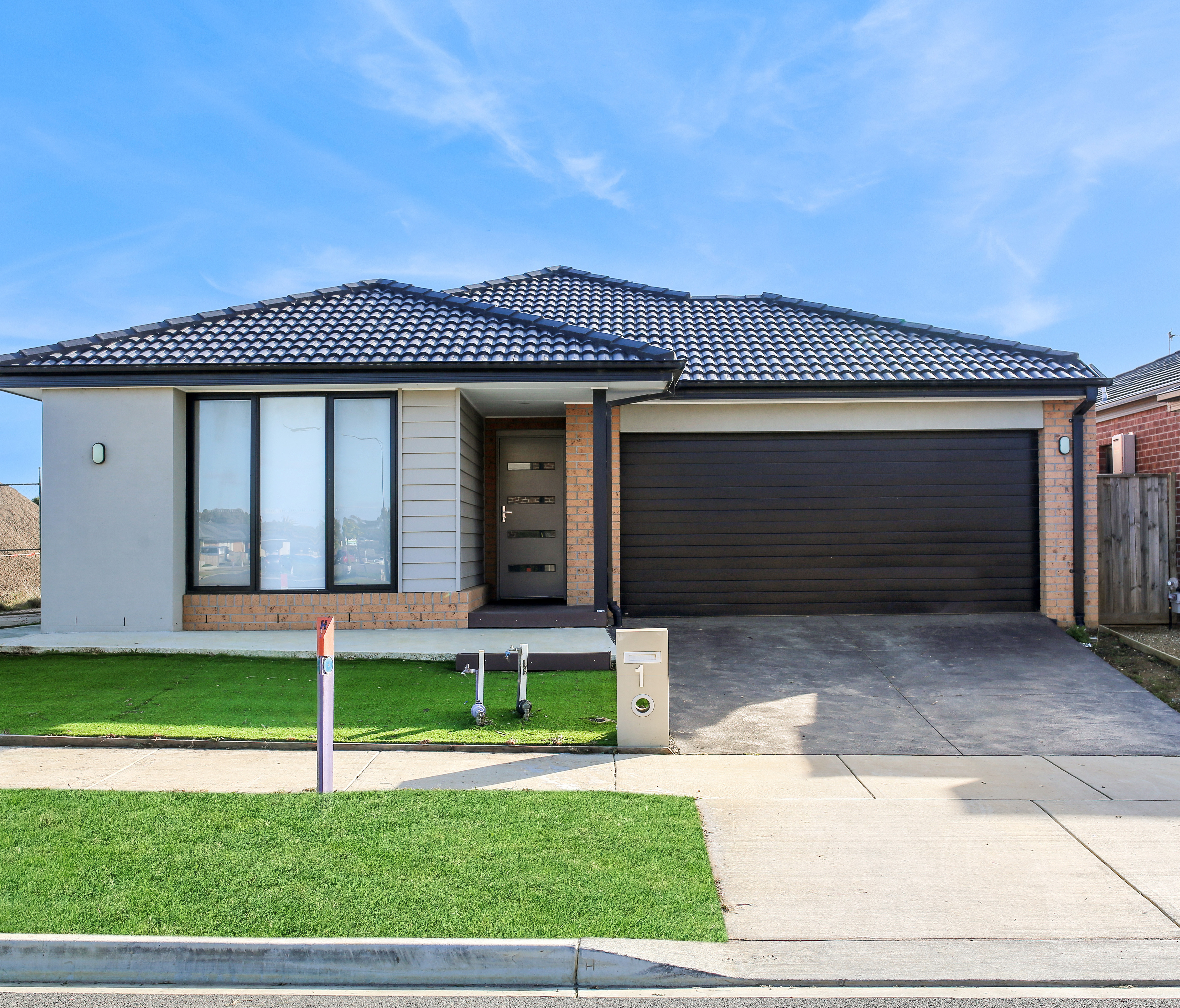 Listing image for 1 Anvil Street, CHARLEMONT  VIC  3217