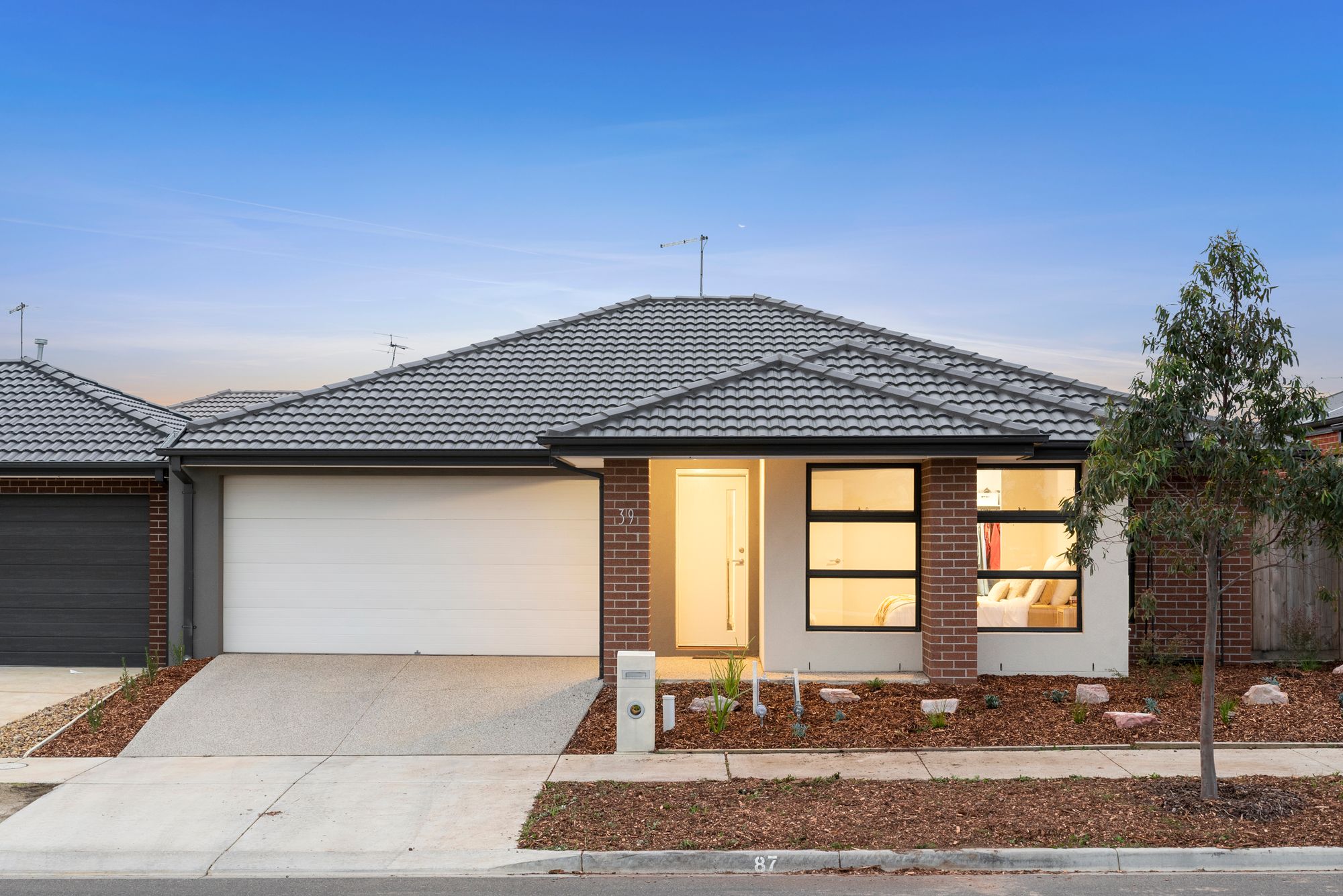 Listing image for 39 Connect Way, MOUNT DUNEED  VIC  3217