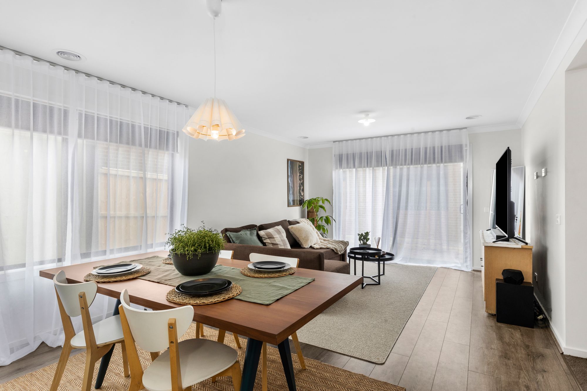 Listing image for 33 Heathcote Street, MOUNT DUNEED  VIC  3217