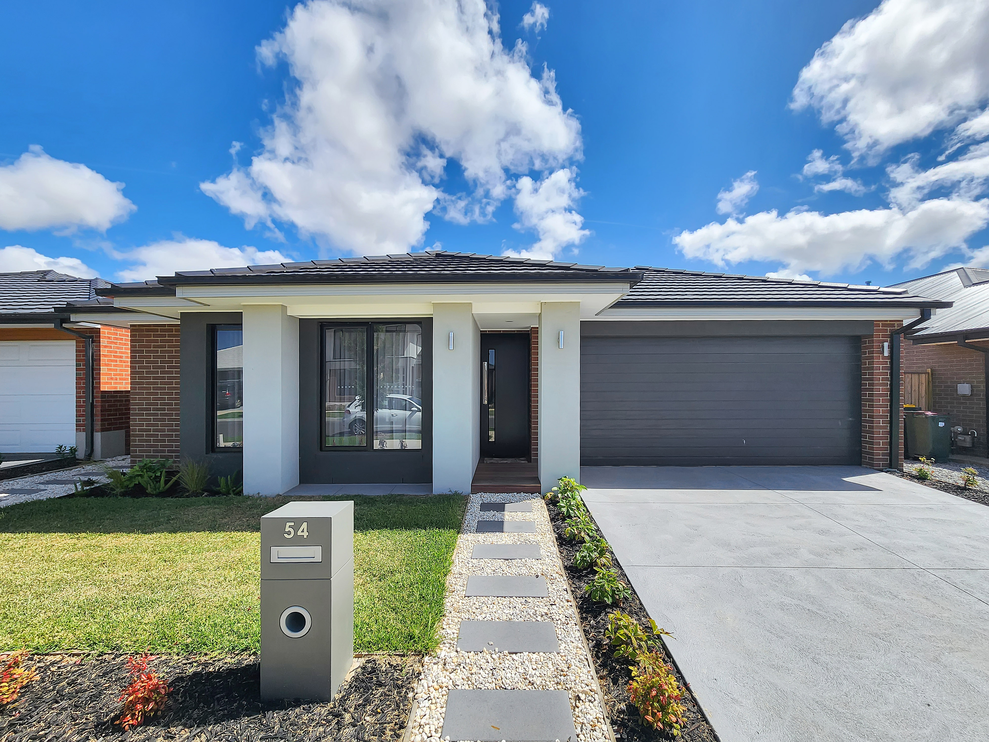Listing image for 54 Fawkner Crescent, ARMSTRONG CREEK  VIC  3217