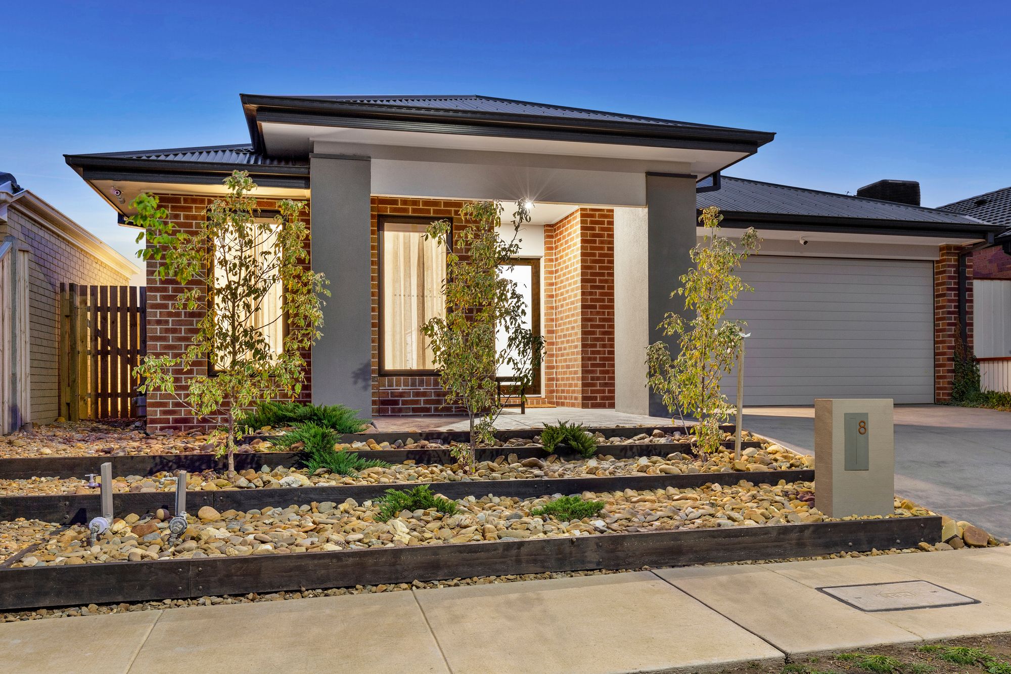 Listing image for 8 Barbra Drive, CHARLEMONT  VIC  3217