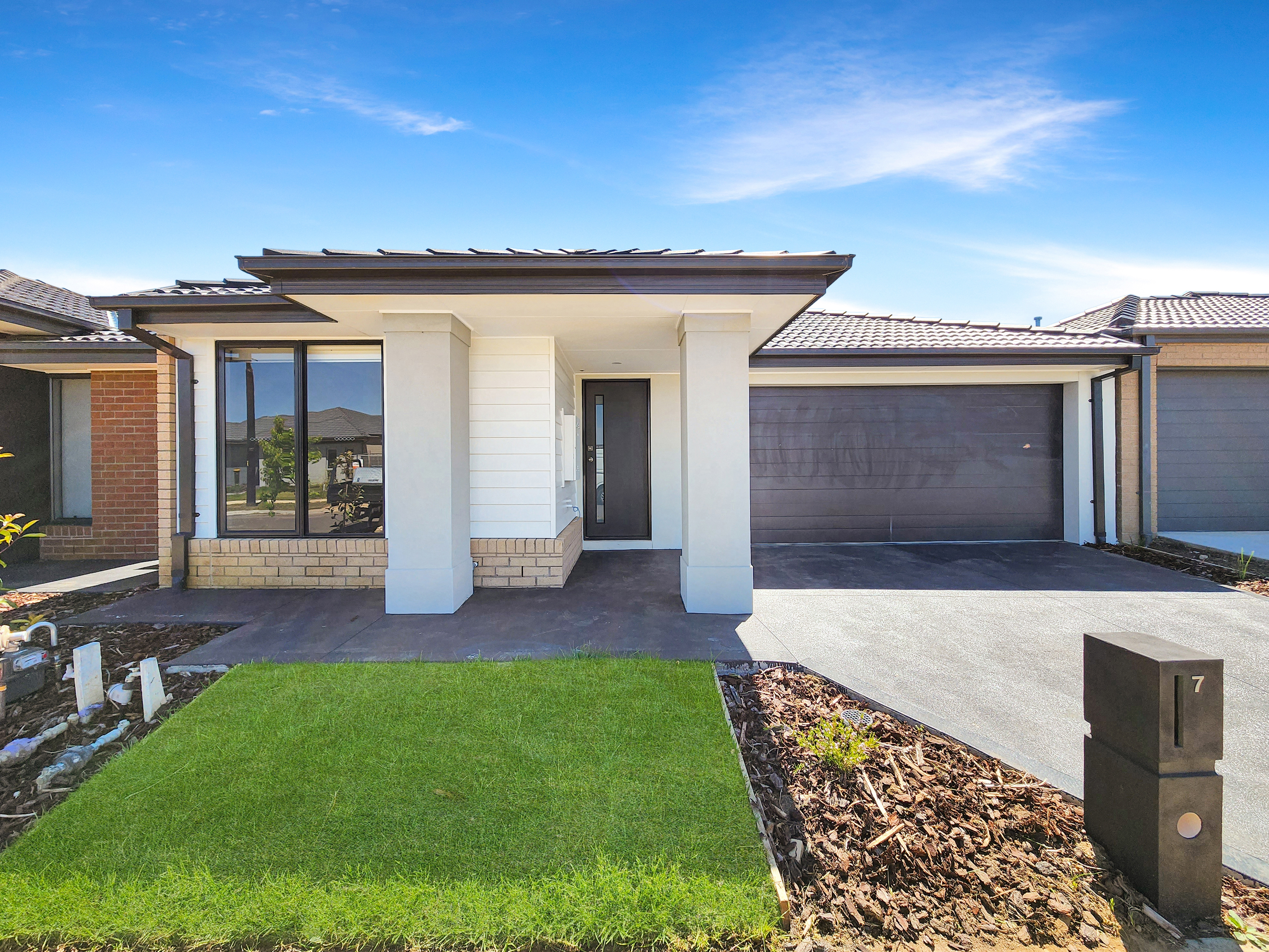 Listing image for 7 Avocet Way, ARMSTRONG CREEK  VIC  3217