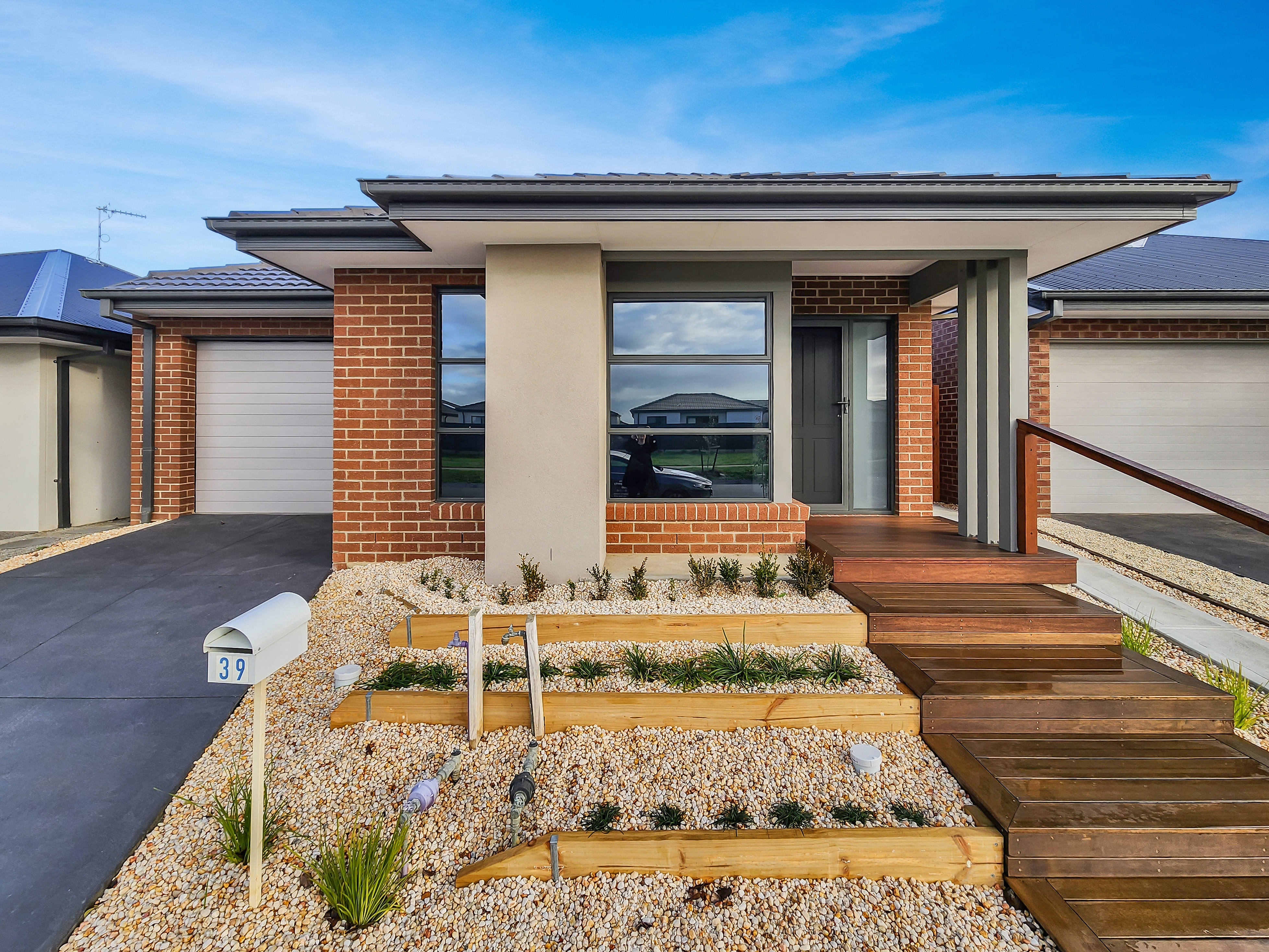 Listing image for 39 Ricky Parade, ARMSTRONG CREEK  VIC  3217