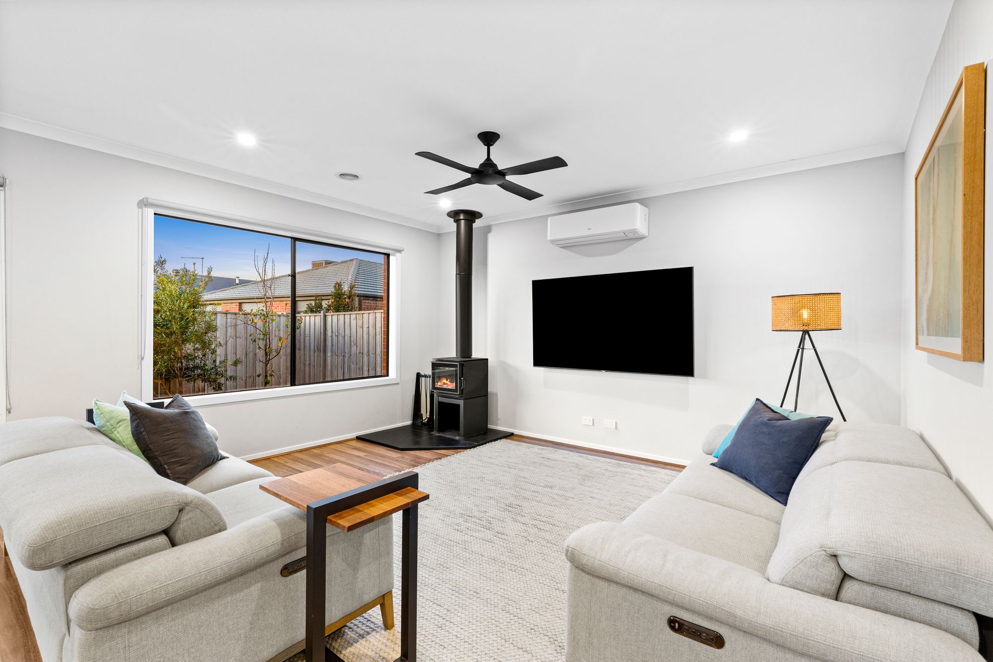 Listing image for 25 Devereux Way, CHARLEMONT  VIC  3217