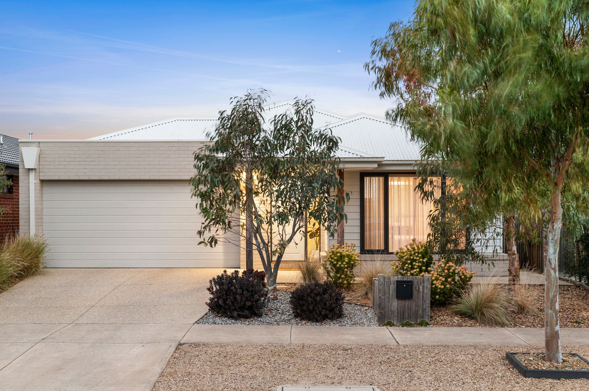 Listing image for 13 Esperance Avenue, ARMSTRONG CREEK  VIC  3217