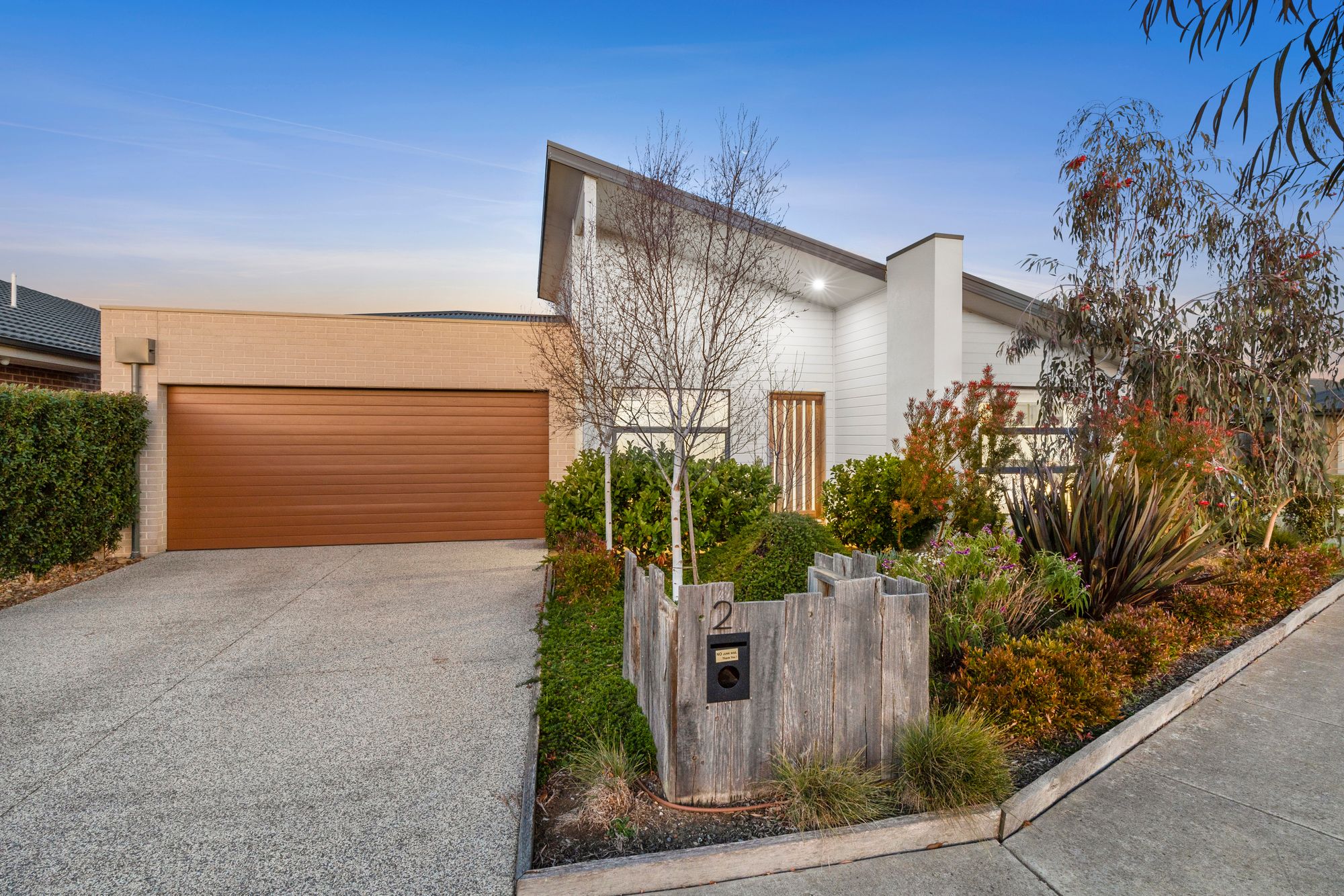 Listing image for 2 Sandvue Street, ARMSTRONG CREEK  VIC  3217