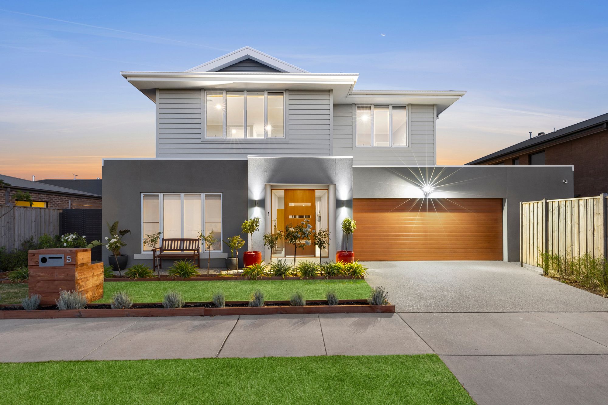 Listing image for 5 Solstice Street, MOUNT DUNEED  VIC  3217