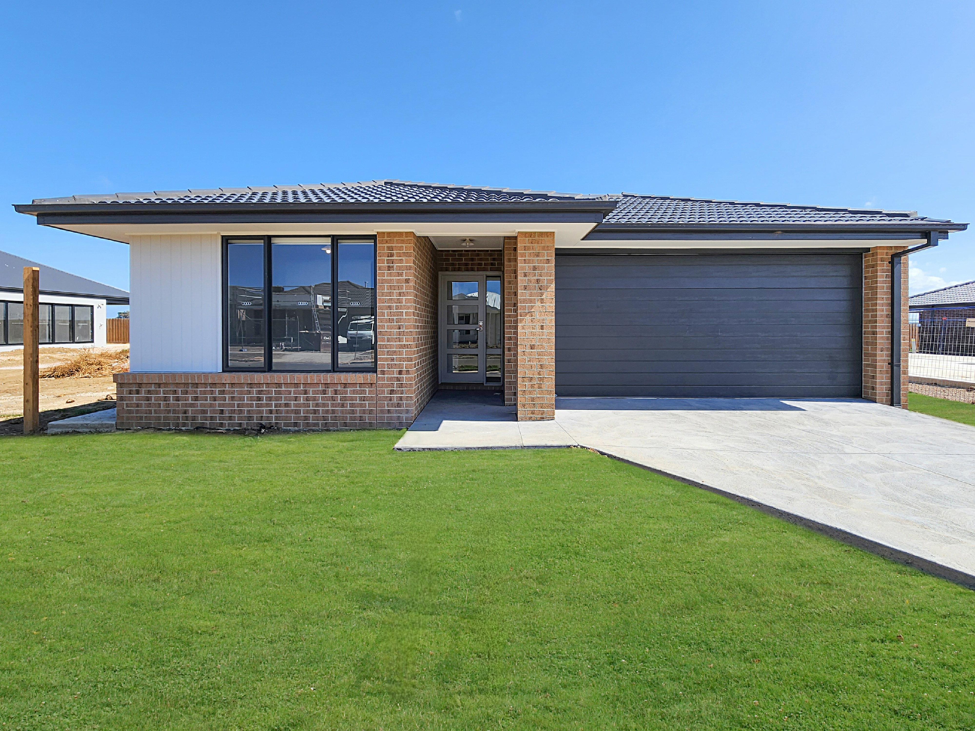 Listing image for 18 Keats Circuit, ARMSTRONG CREEK  VIC  3217