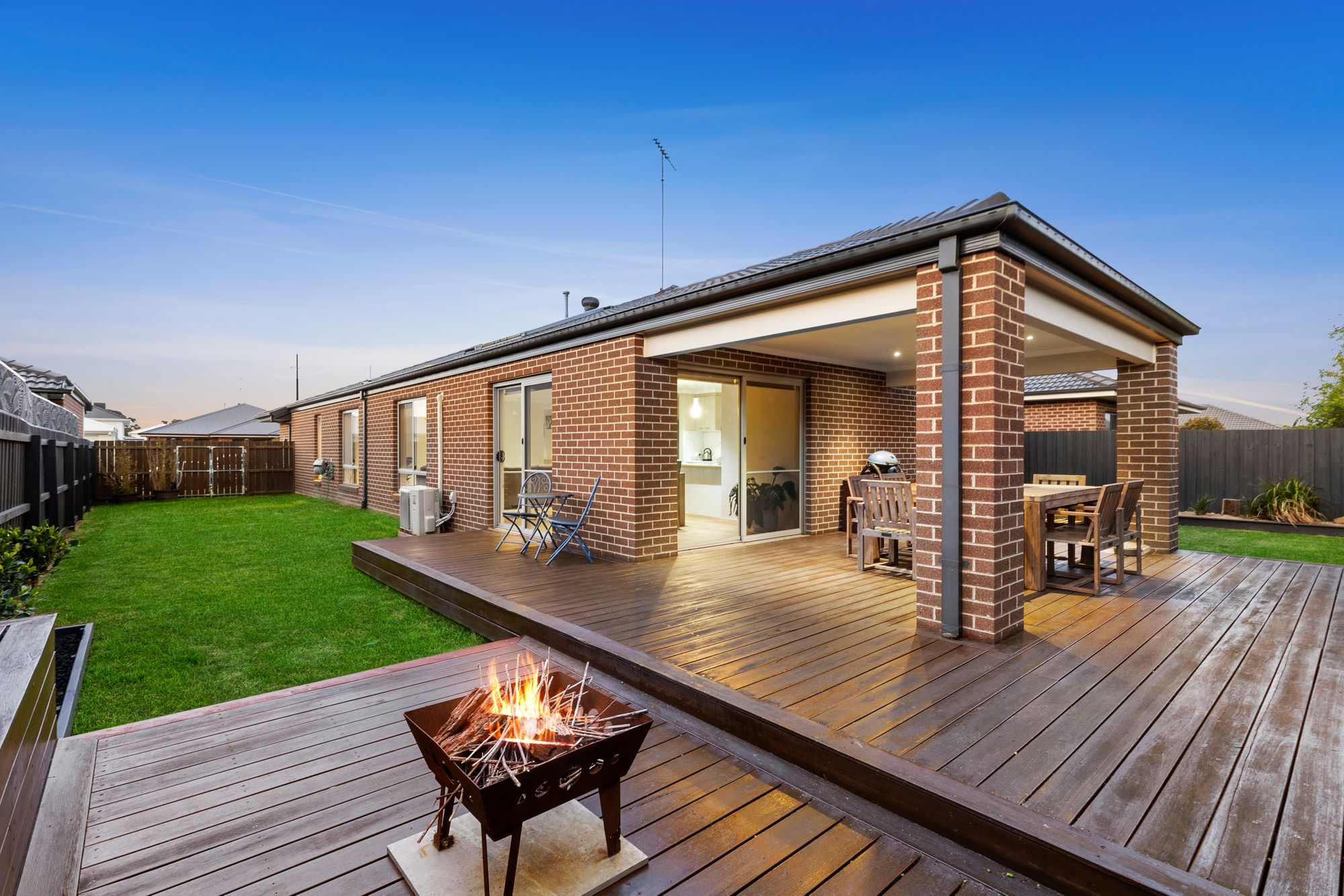 Listing image for 37 Whitfords Drive, ARMSTRONG CREEK  VIC  3217