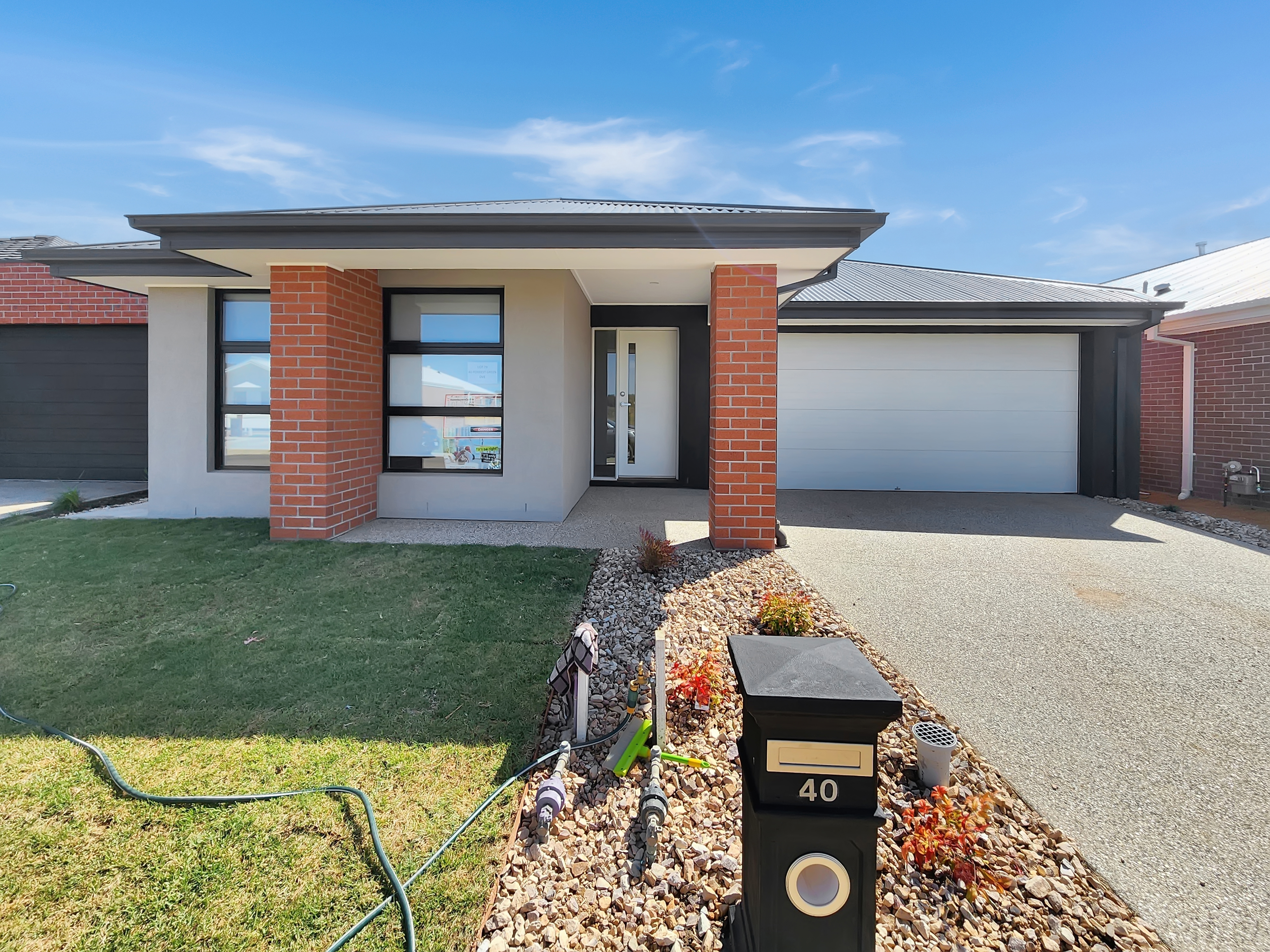 Listing image for 40 Forrest Green Drive, ARMSTRONG CREEK  VIC  3217