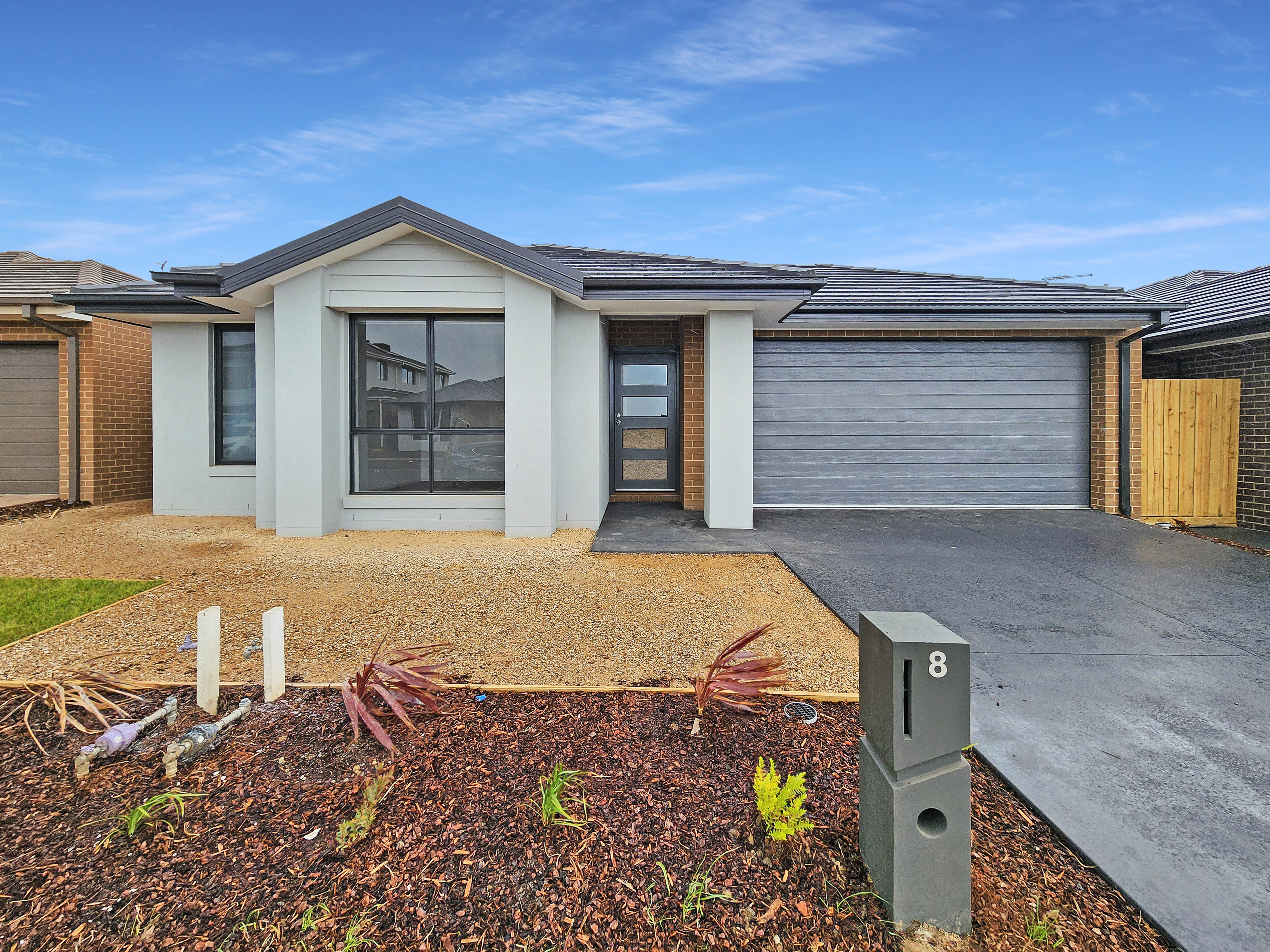 Listing image for 8 Daintree Street, ARMSTRONG CREEK  VIC  3217