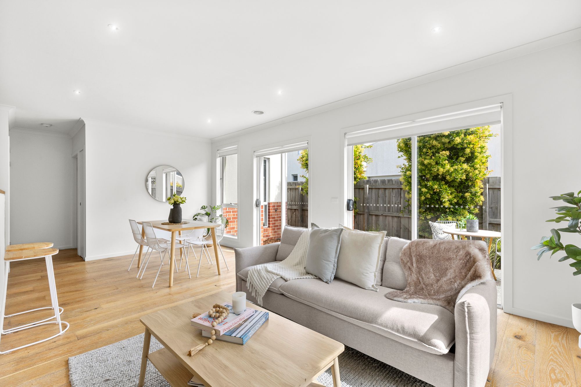 Listing image for 9 Oxford Street, WHITTINGTON  VIC  3219