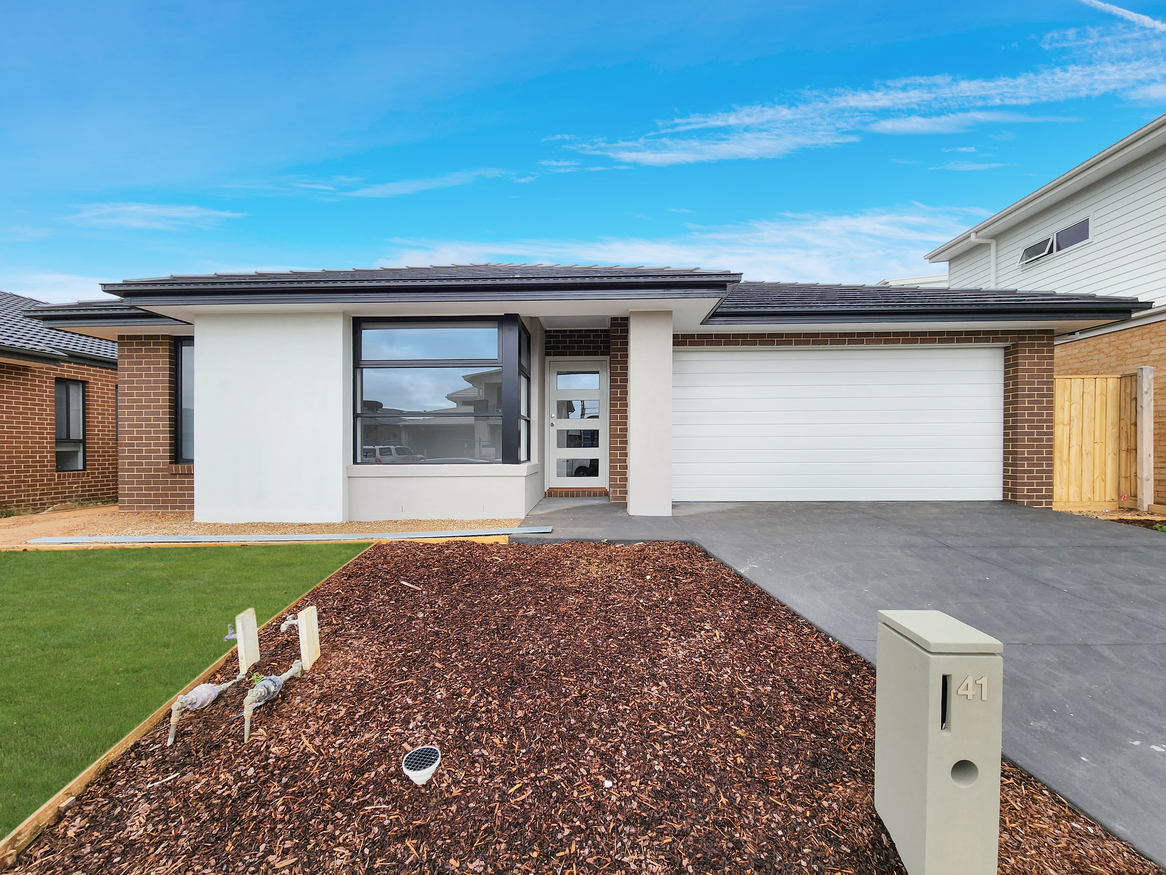 Listing image for 41 Silver Wattle Road, MOUNT DUNEED  VIC  3217