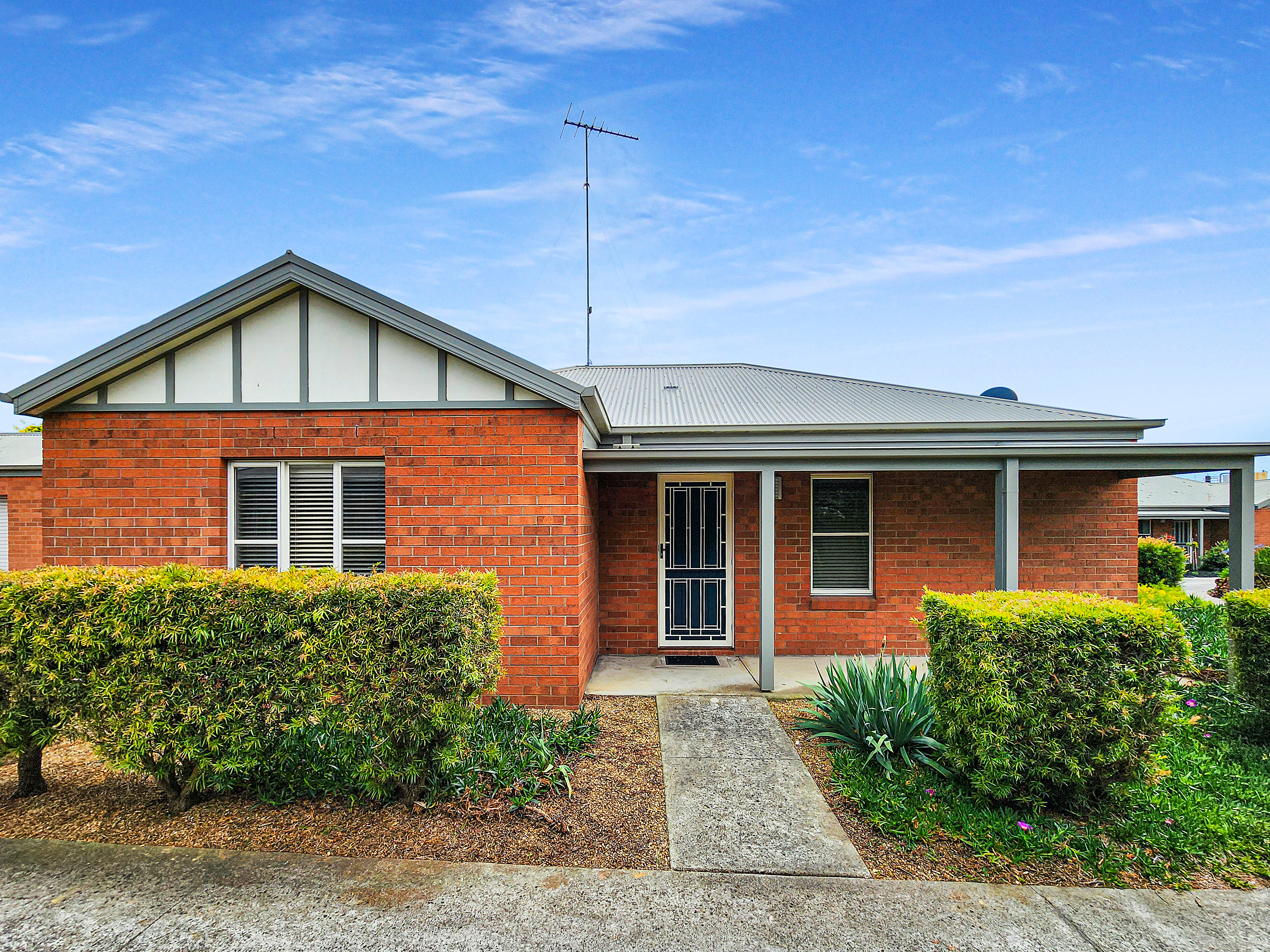 Listing image for 2/55 Tanner Street, BREAKWATER  VIC  3219