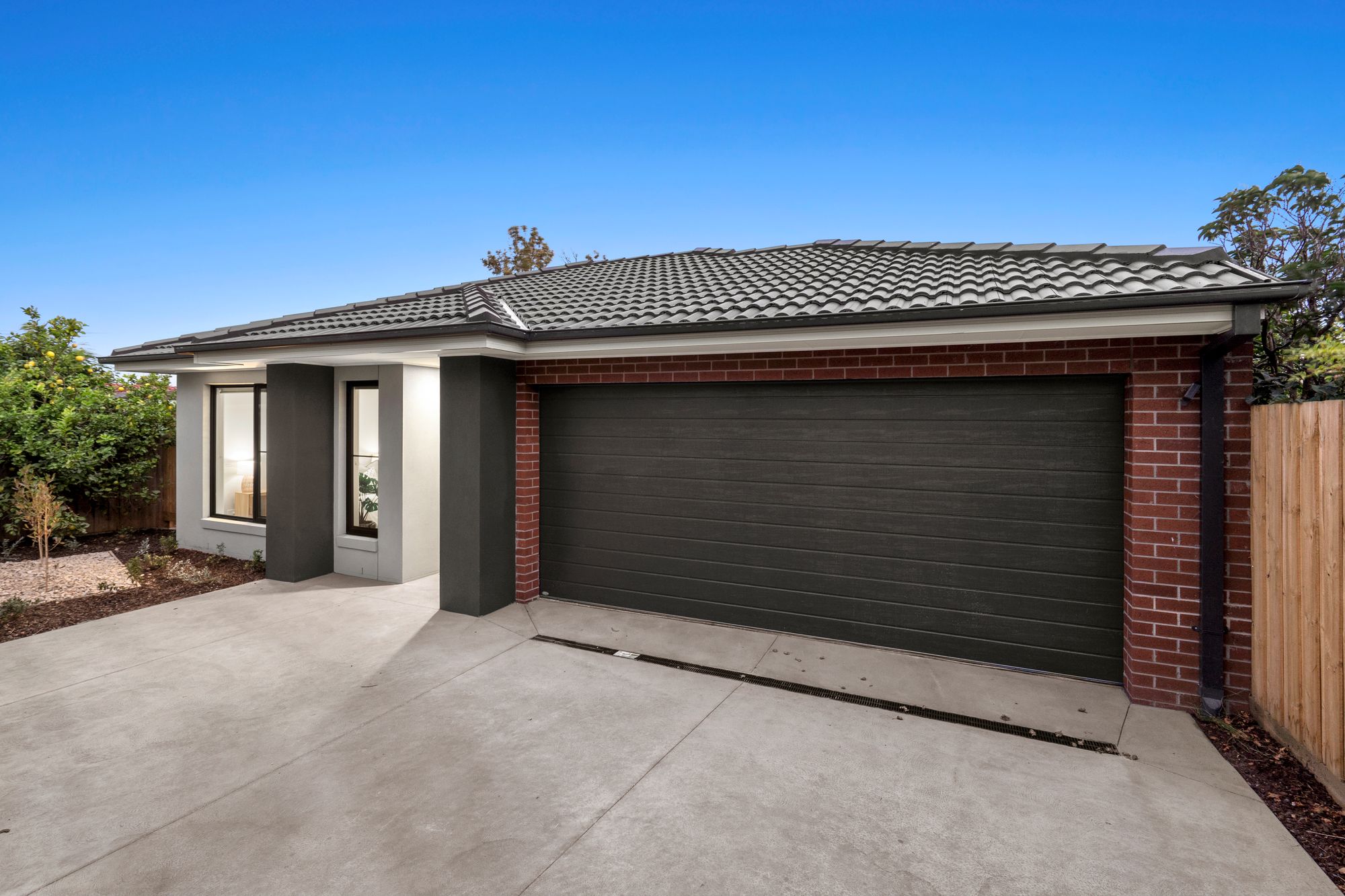 Listing image for 5B Yongala Court, GROVEDALE  VIC  3216