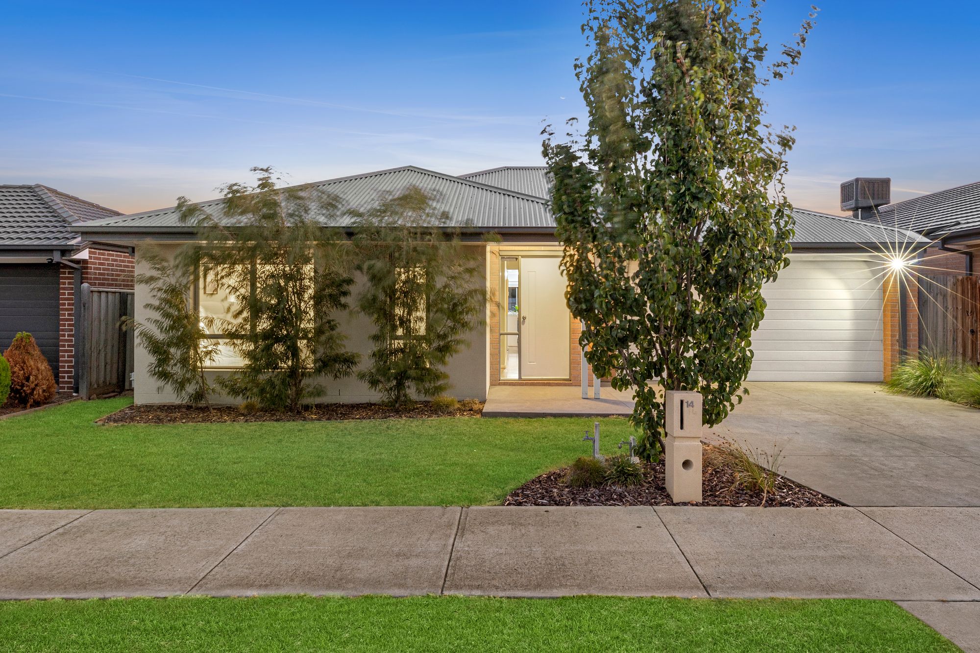 Listing image for 14 Gulfstream Avenue, MOUNT DUNEED  VIC  3217