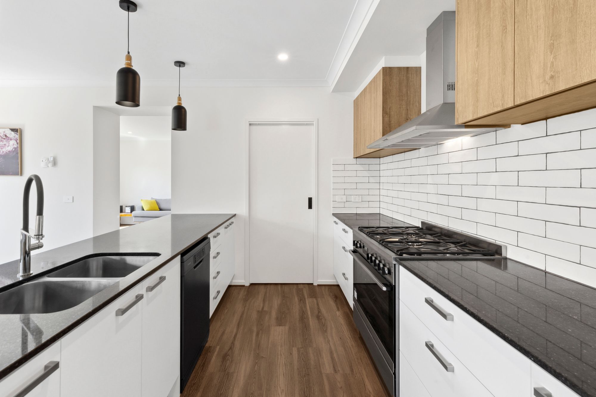 Listing image for 207 Boundary Road, MOUNT DUNEED  VIC  3217