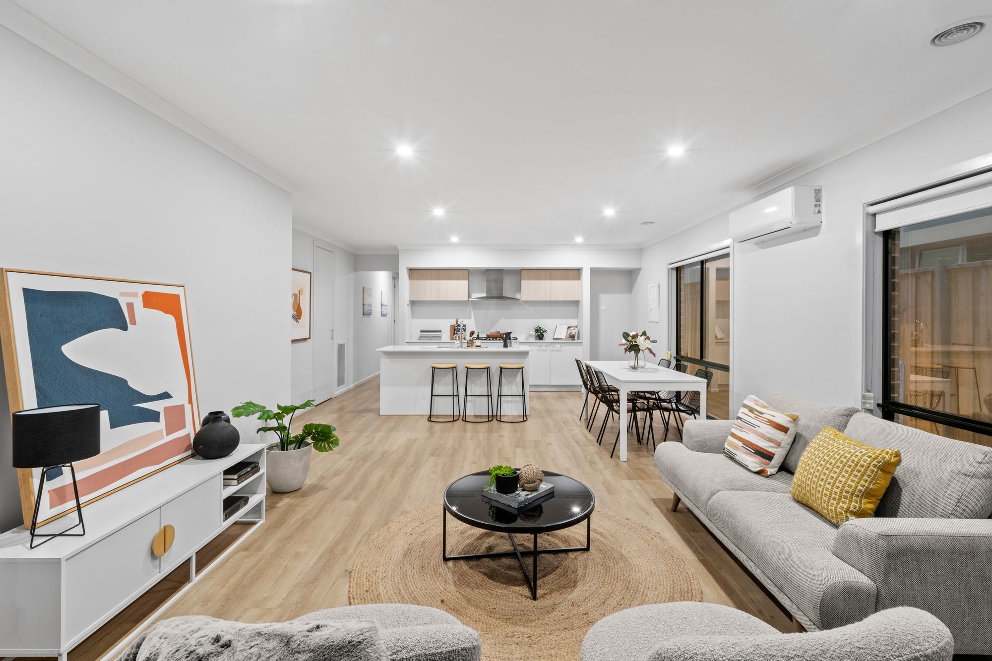 Listing image for 24 Kennard Grove, CHARLEMONT  VIC  3217