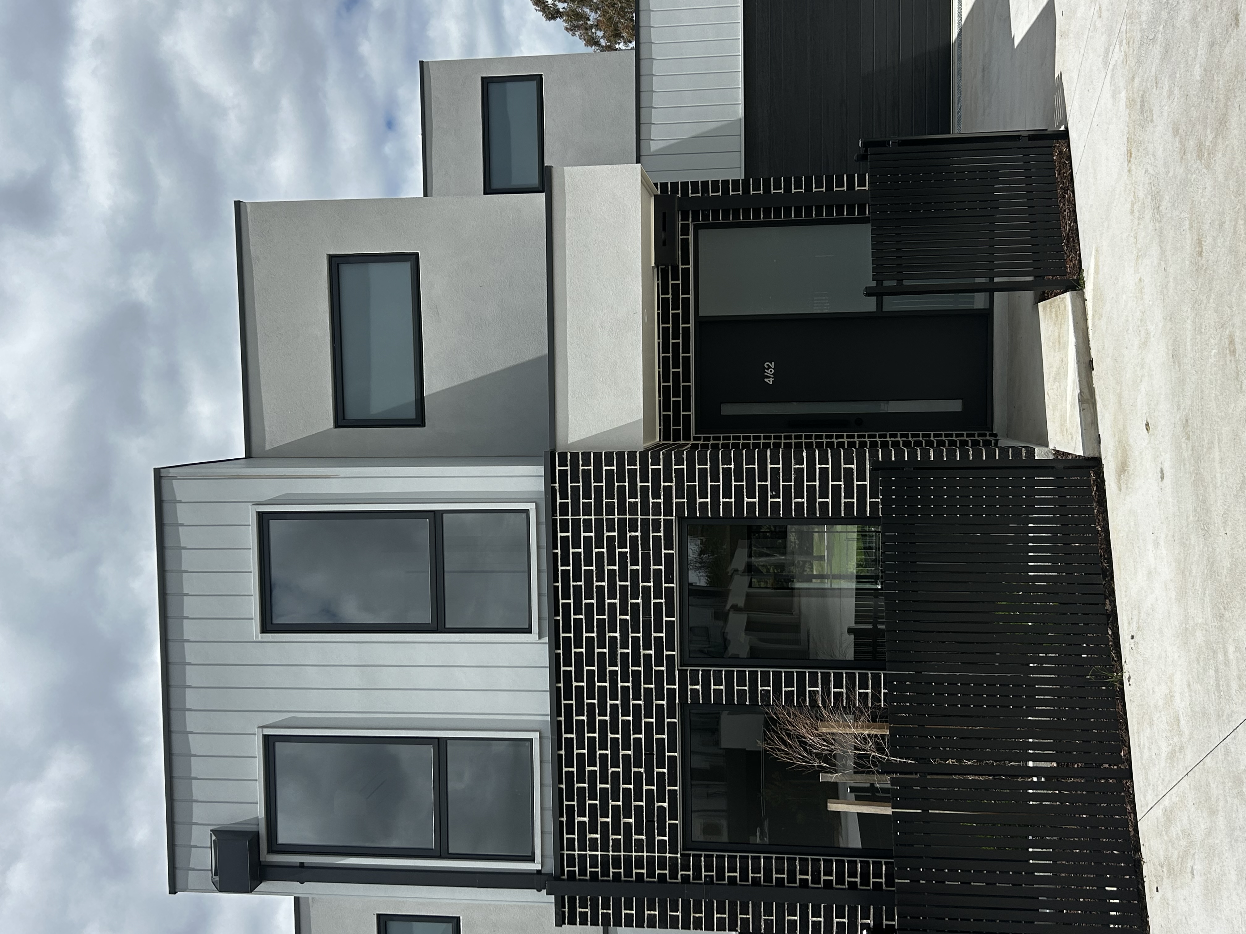 17/48-58 Station Lake Road, LARA