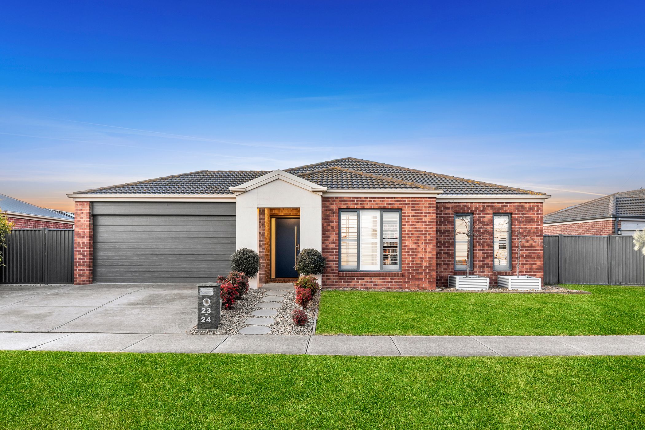 23-24 Stilt Court, LARA