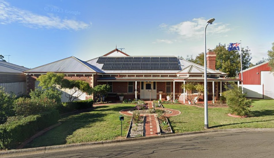 8 St Anthony Court, LARA