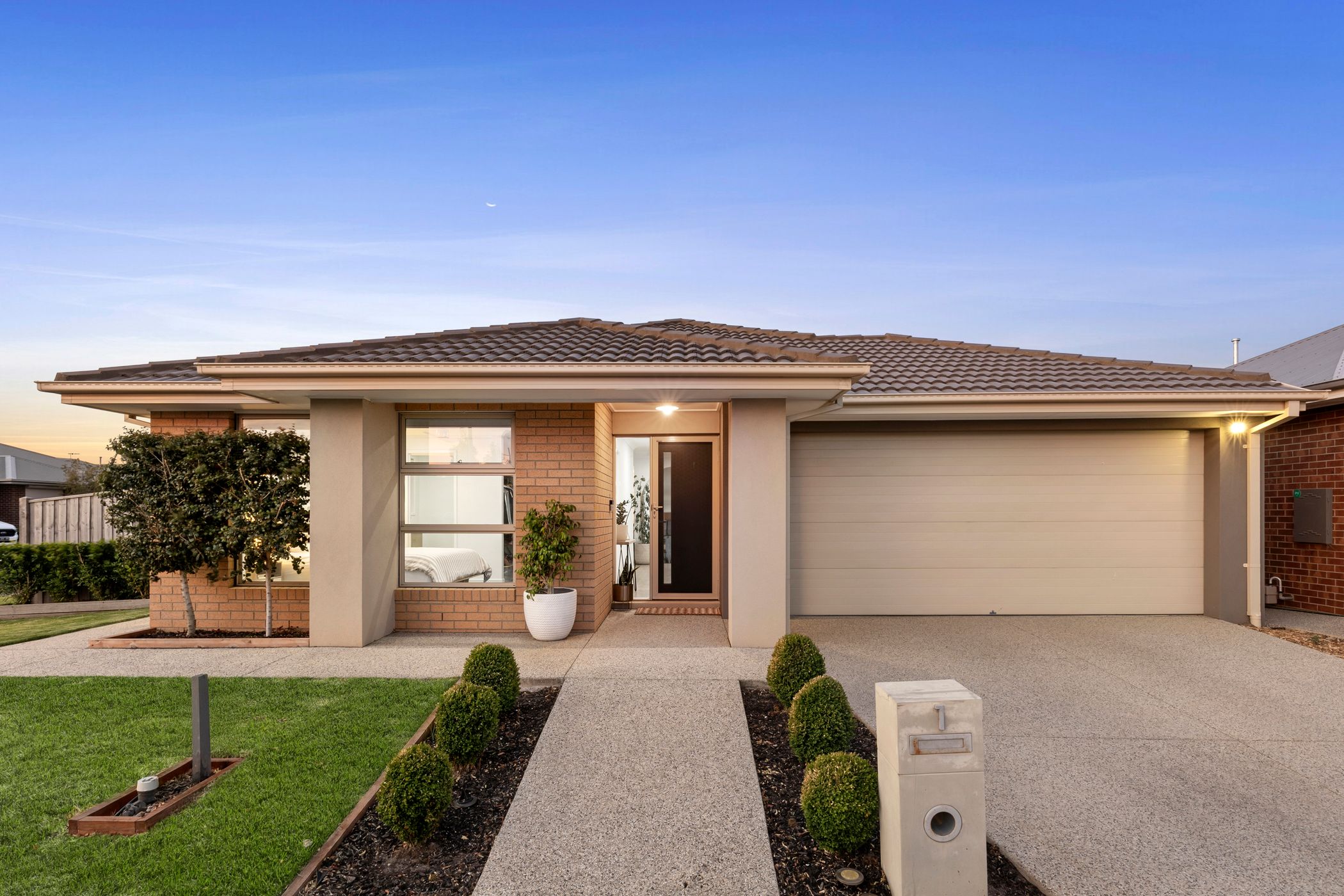 1 Hackberry Close, LARA