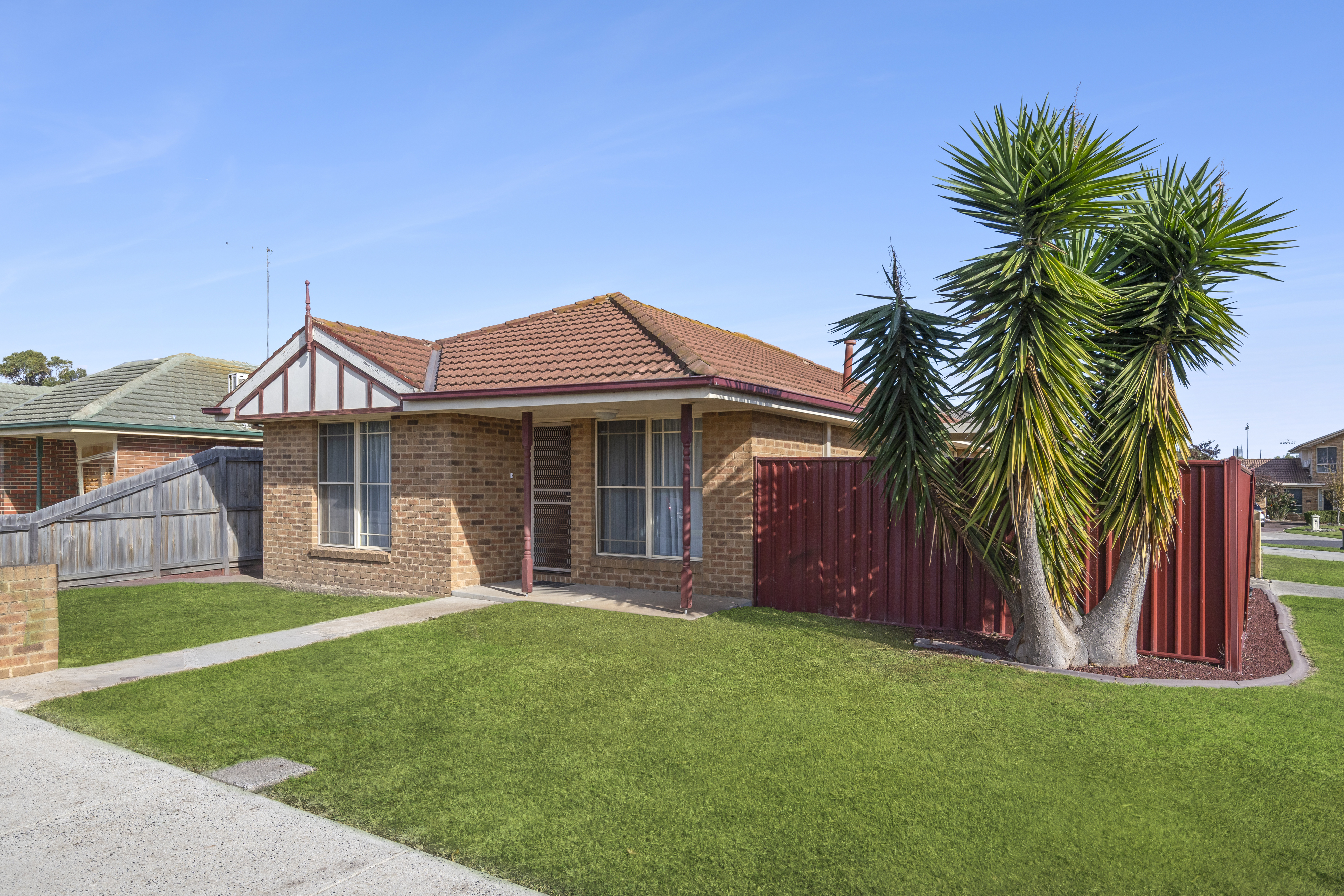 1 Shelley Close, GROVEDALE