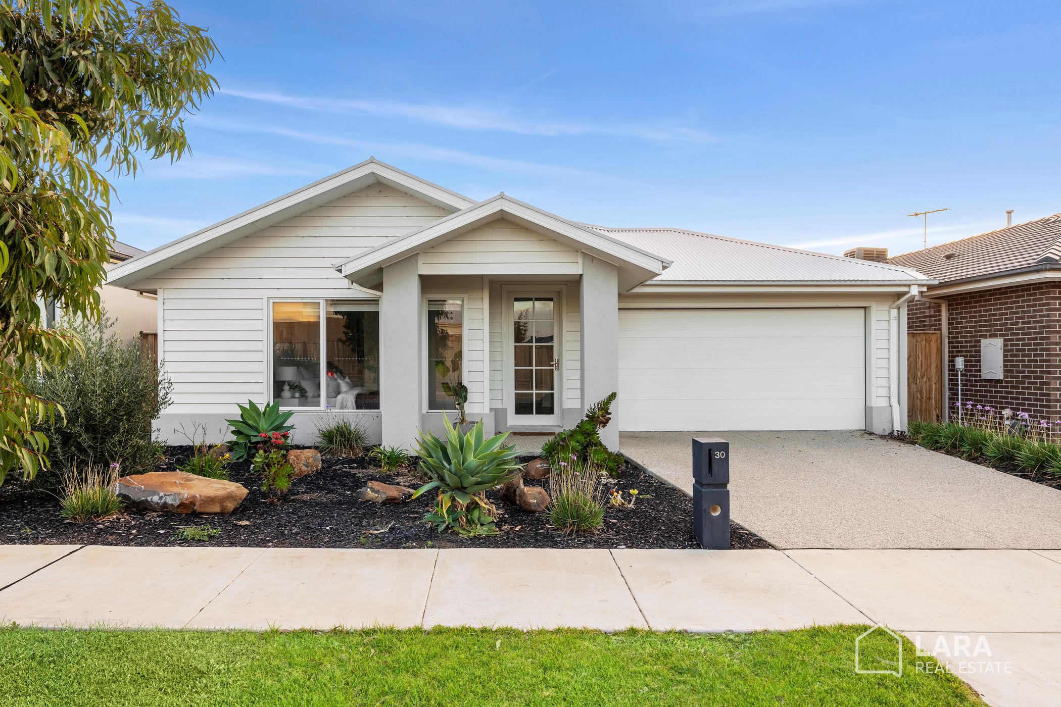 30 Flume Street, LARA