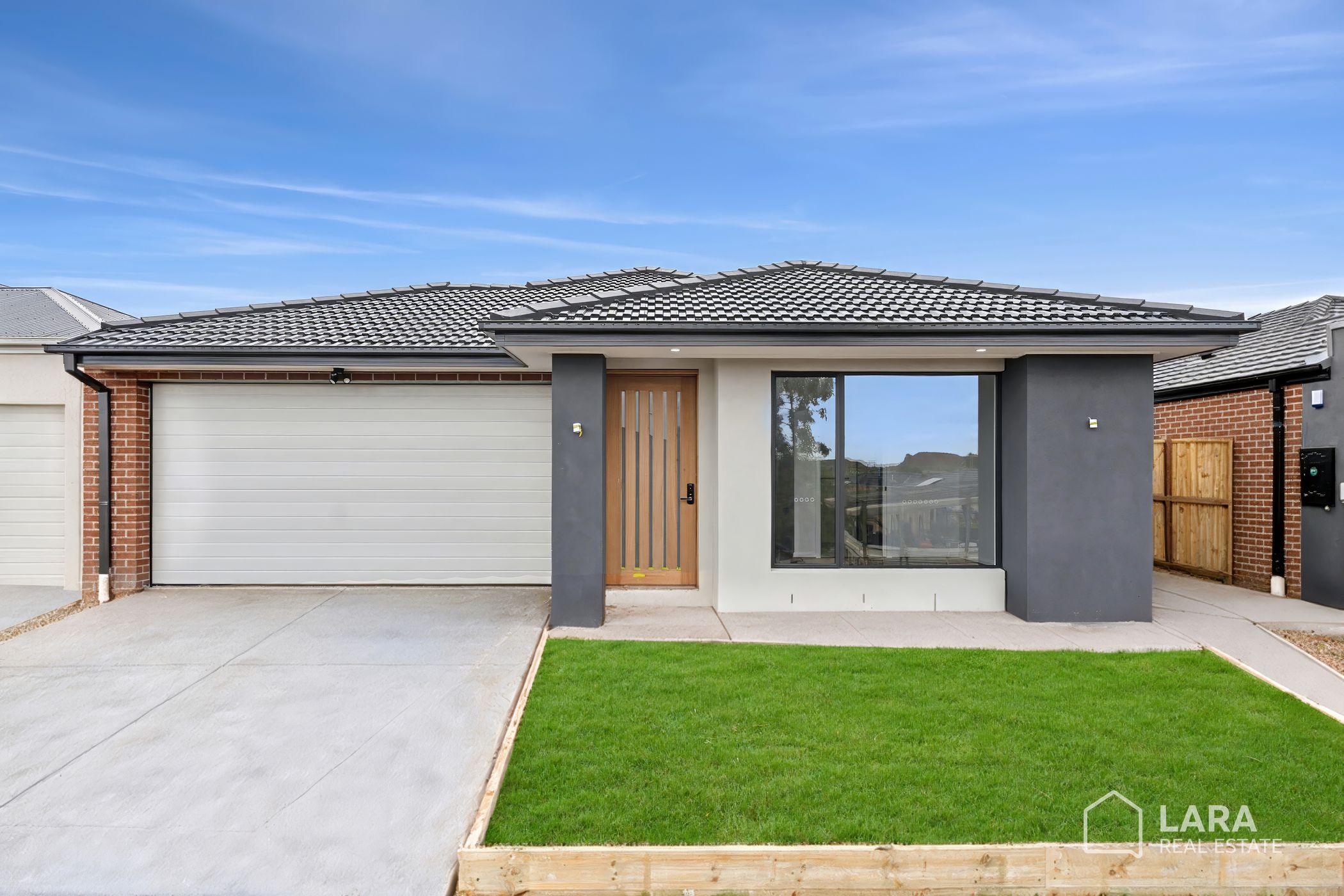 10 Rita Crescent, BROOKFIELD