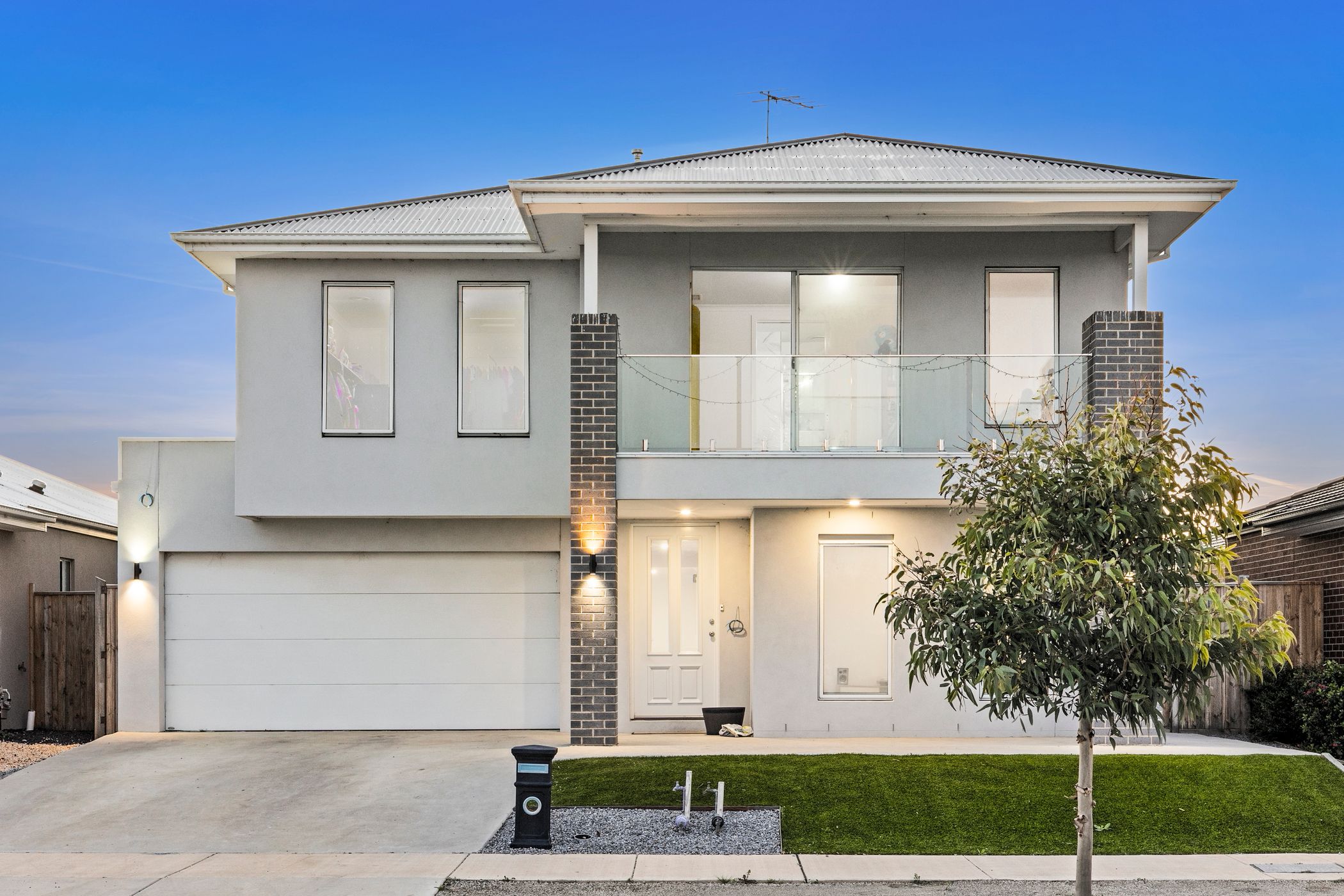 372 Charlemont Road, ARMSTRONG CREEK