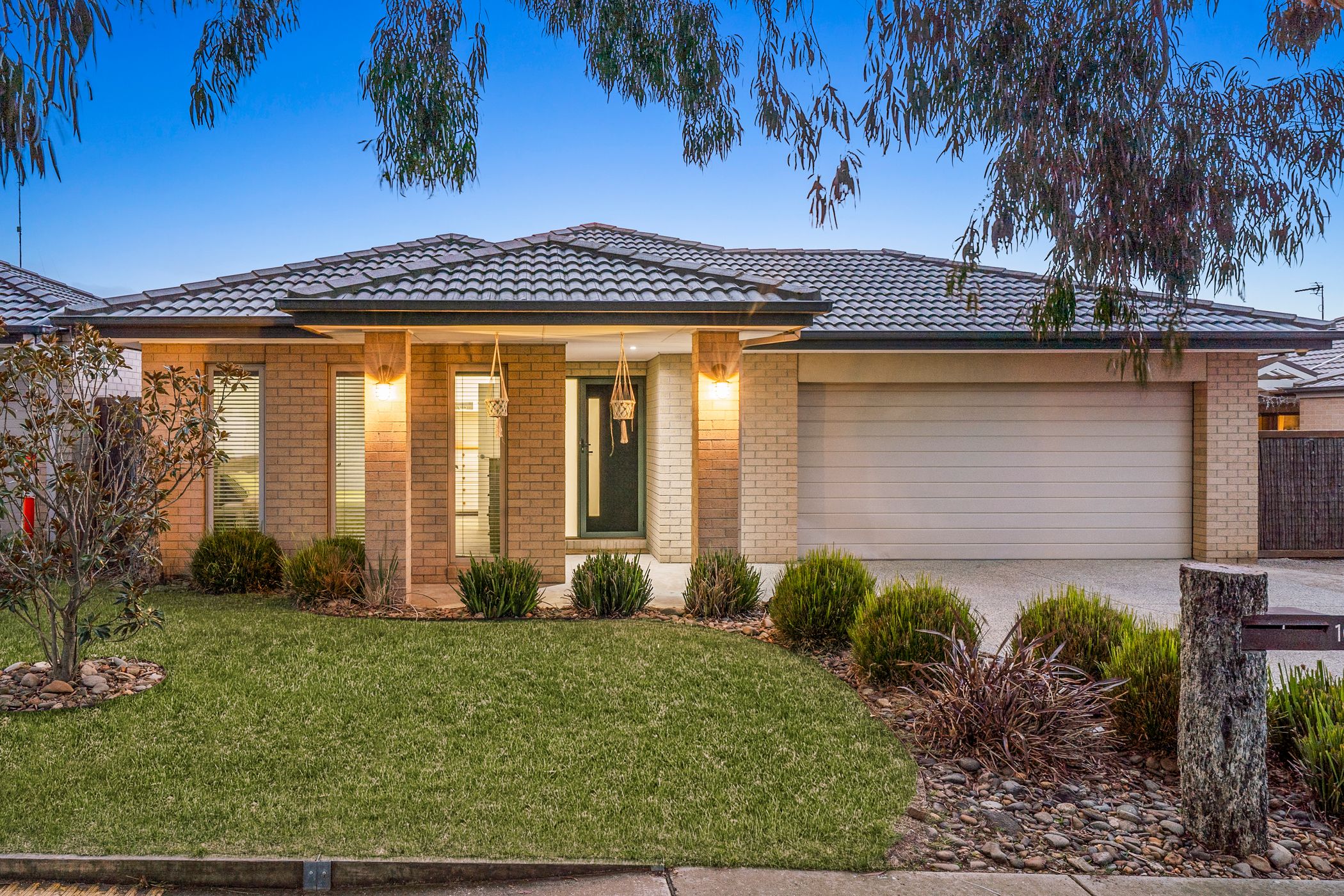 102 Warralily Boulevard, ARMSTRONG CREEK