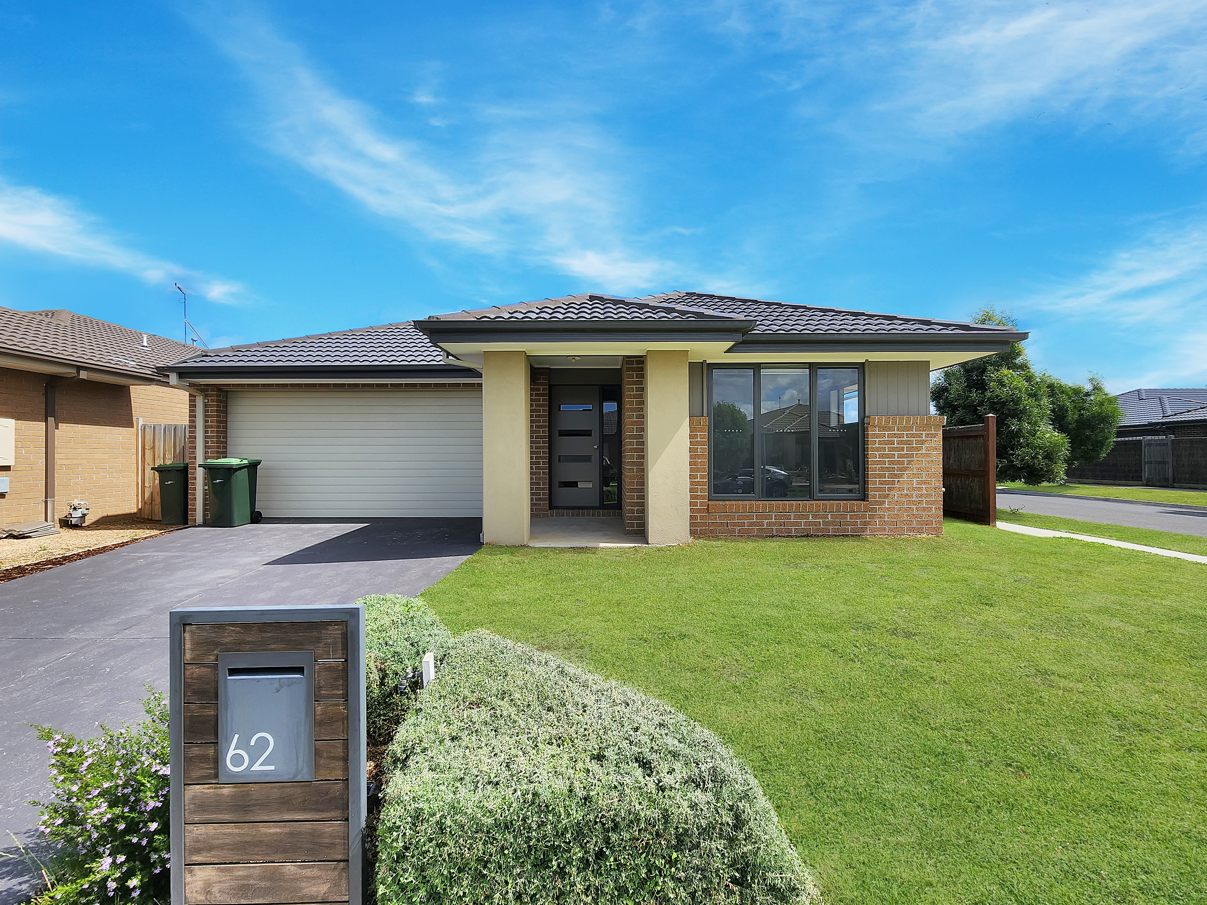 Listing image for 62 Iris Loop, ARMSTRONG CREEK  VIC  3217