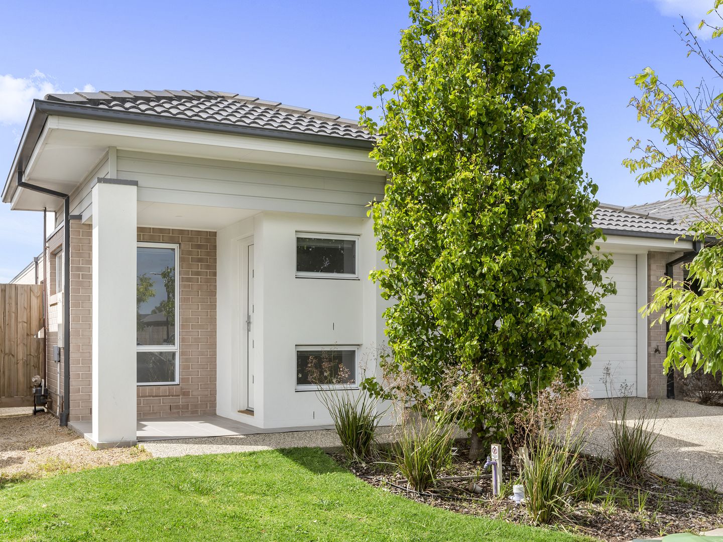 Listing image for 24 Ross Street, ARMSTRONG CREEK  VIC  3217