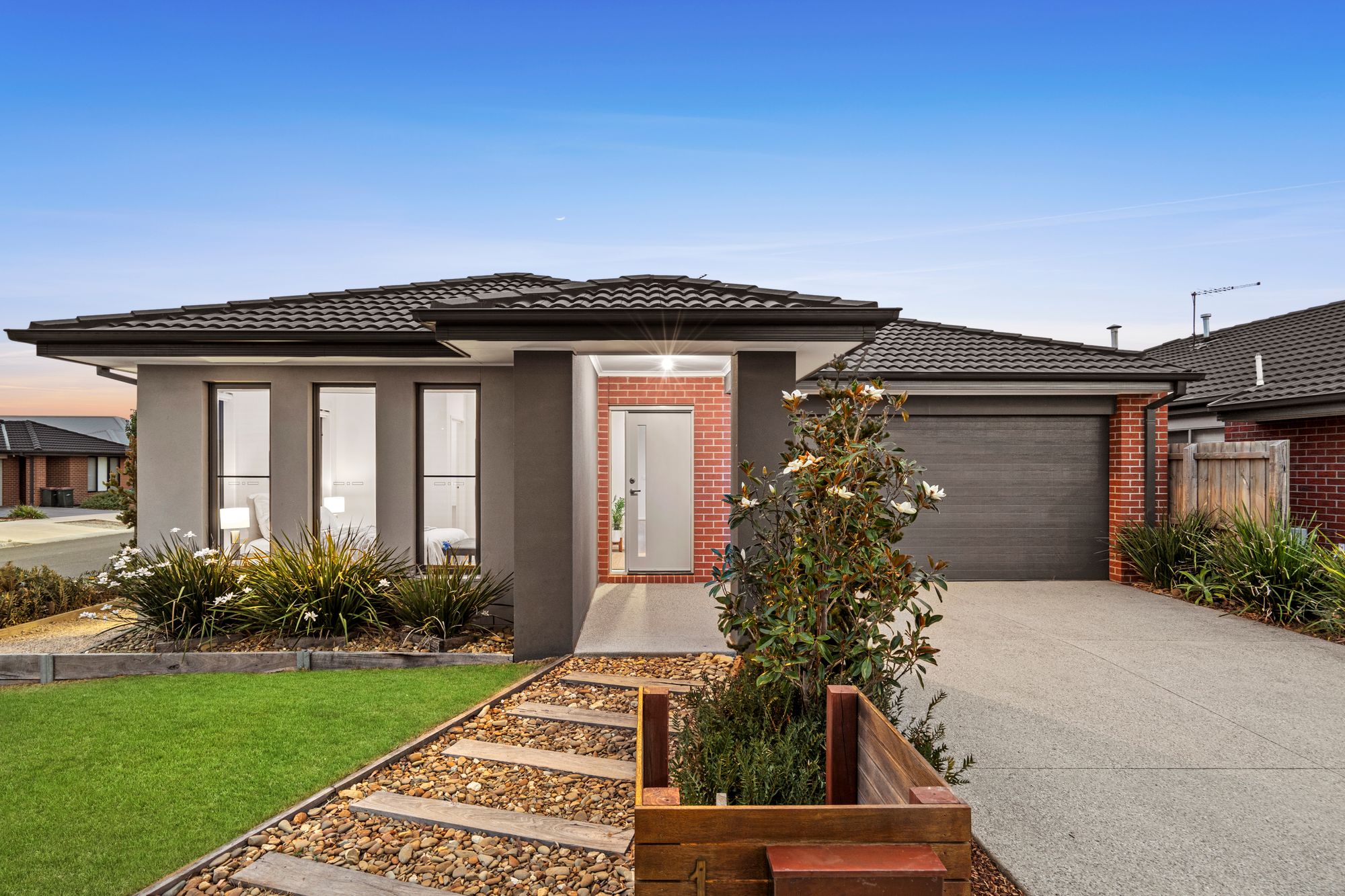 Listing image for 1 Whelan Street, ARMSTRONG CREEK  VIC  3217