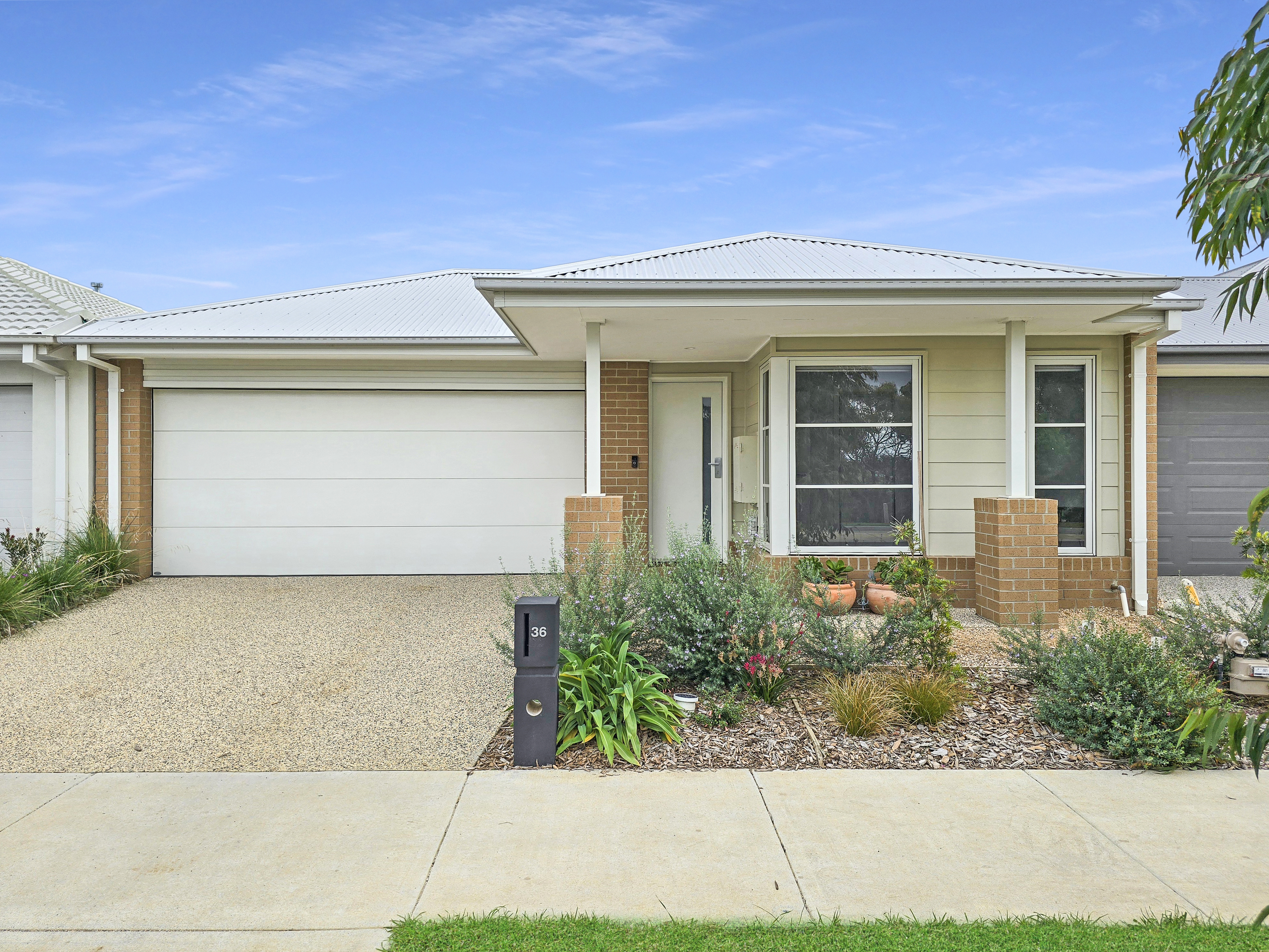 Listing image for 36 Kennard Grove, CHARLEMONT  VIC  3217