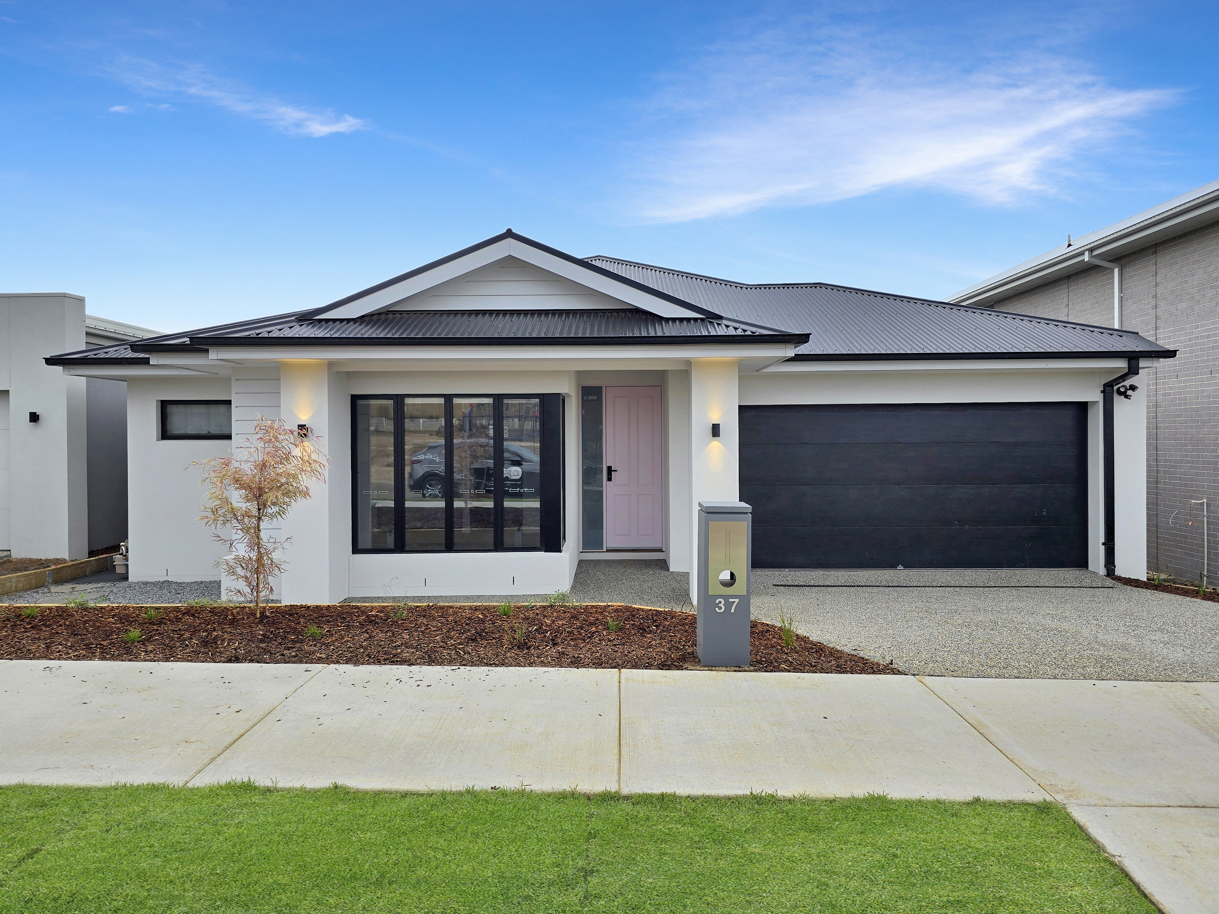 Listing image for 37 Sittela St, MOUNT DUNEED  VIC  3217