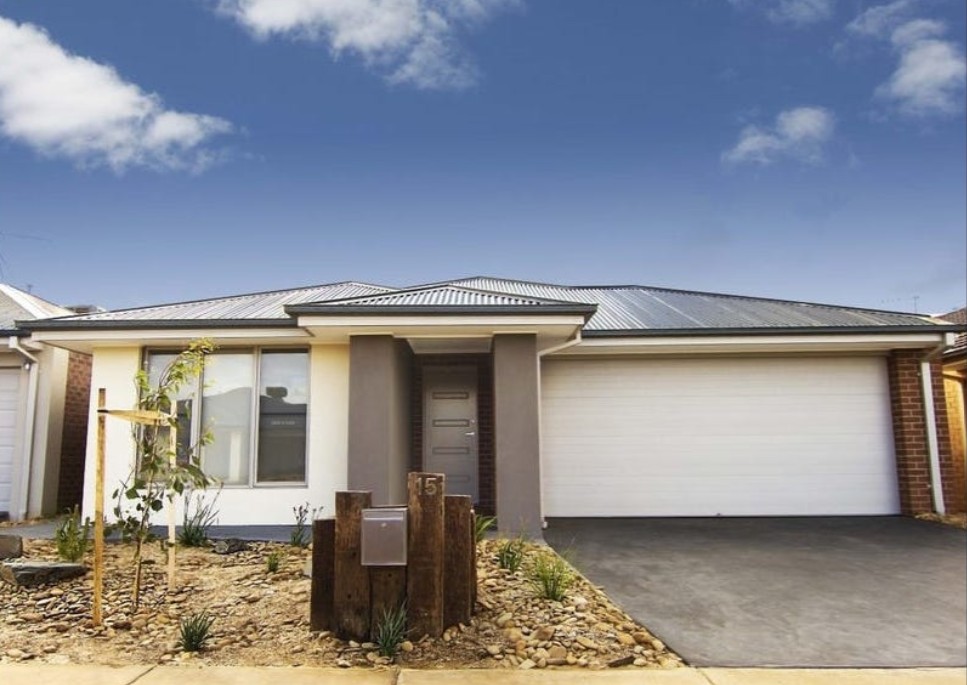 15 Mallacoota Crescent, ARMSTRONG CREEK