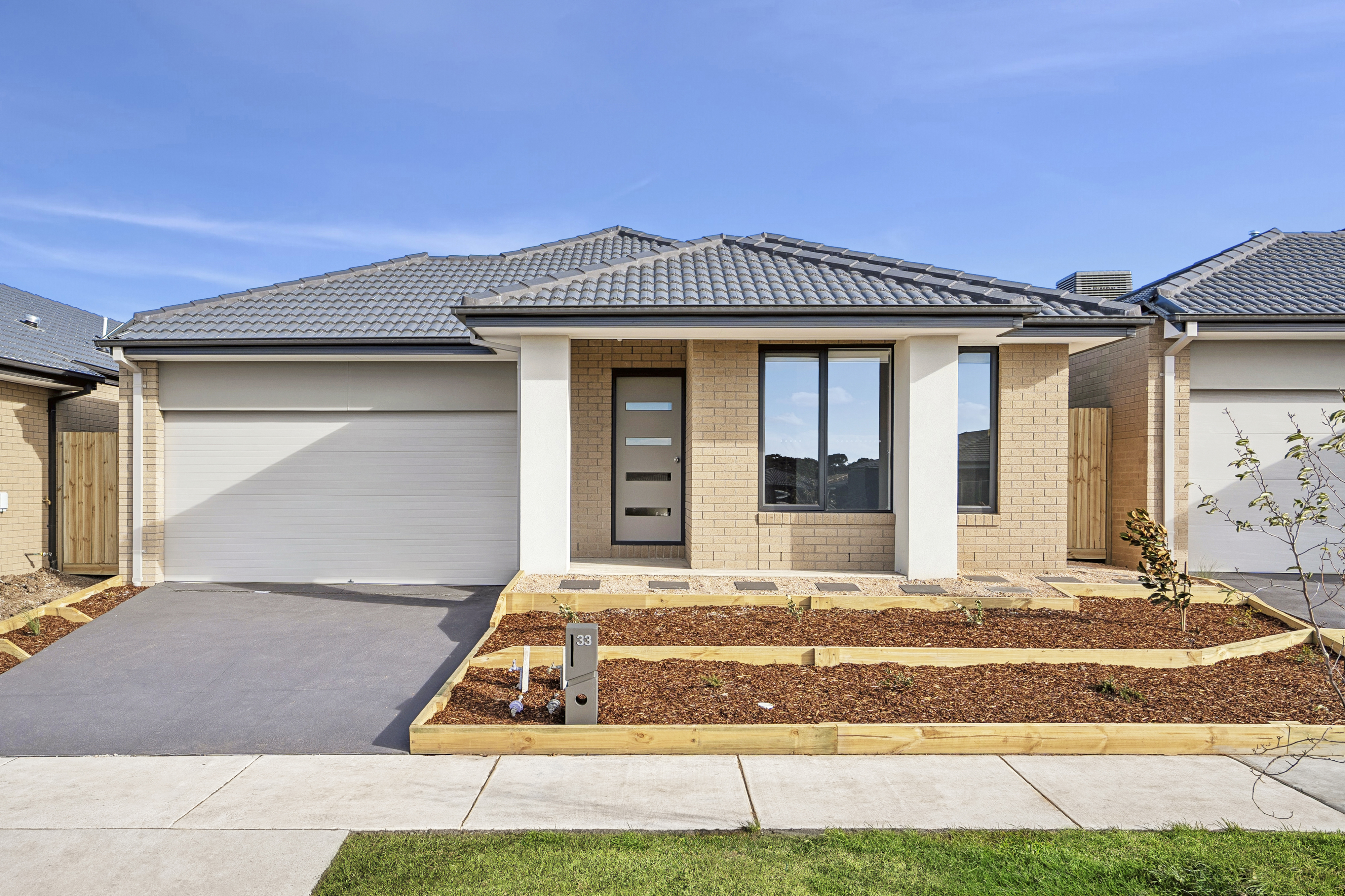 Image of 33 Montenegro Crescent